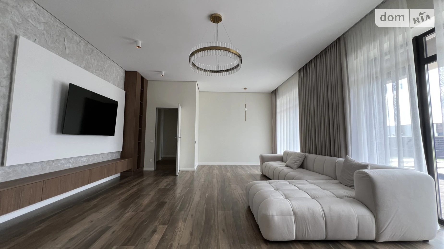 Продается одноэтажный дом 203.1 кв. м с балконом, цена: 620000 $ - фото 3