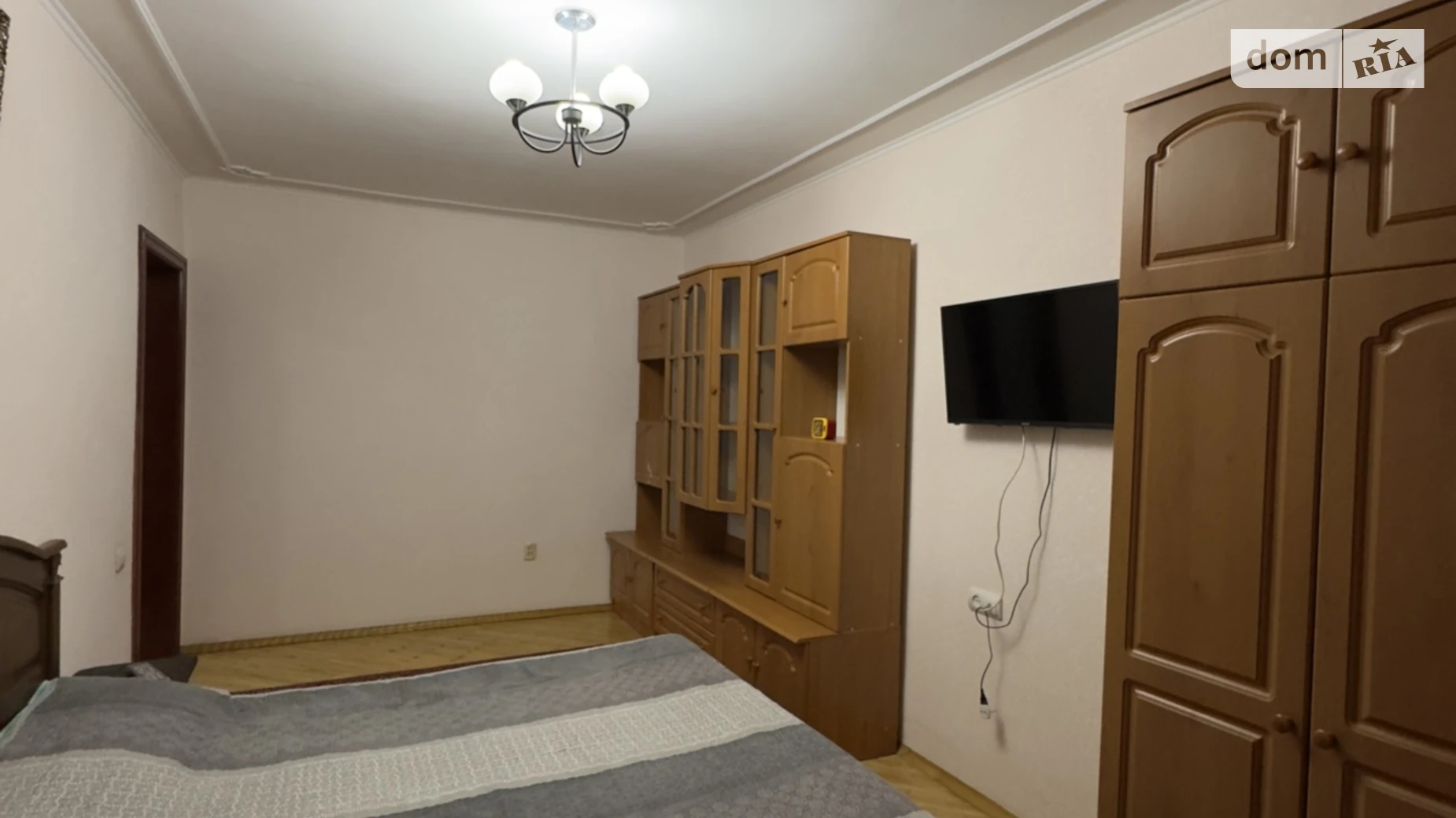 Здається в оренду 2-кімнатна квартира 70 кв. м у, цена: 350 $ - фото 2