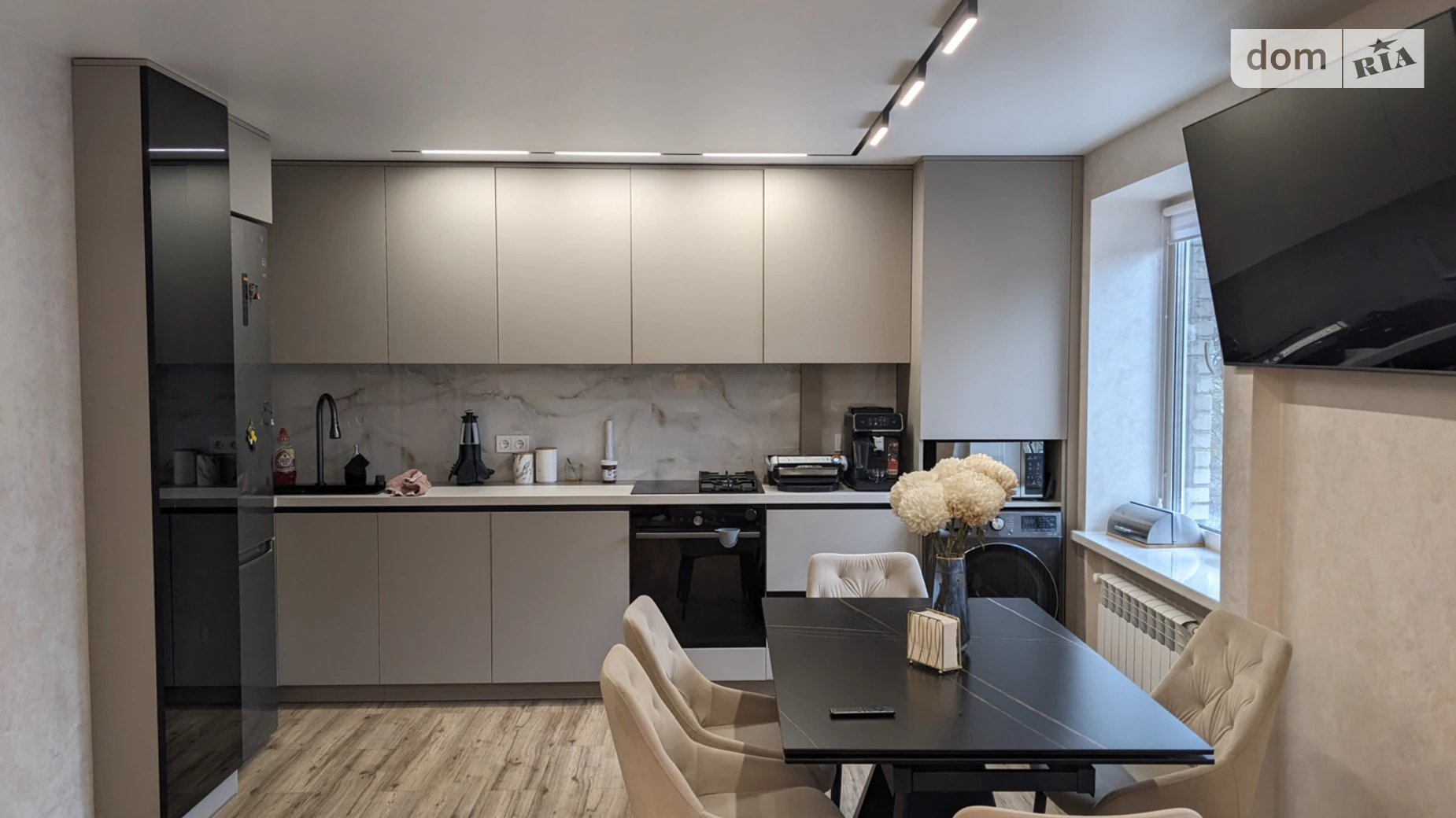 Продается 2-комнатная квартира 77.7 кв. м в Виннице, ул. Академика Янгеля - фото 2