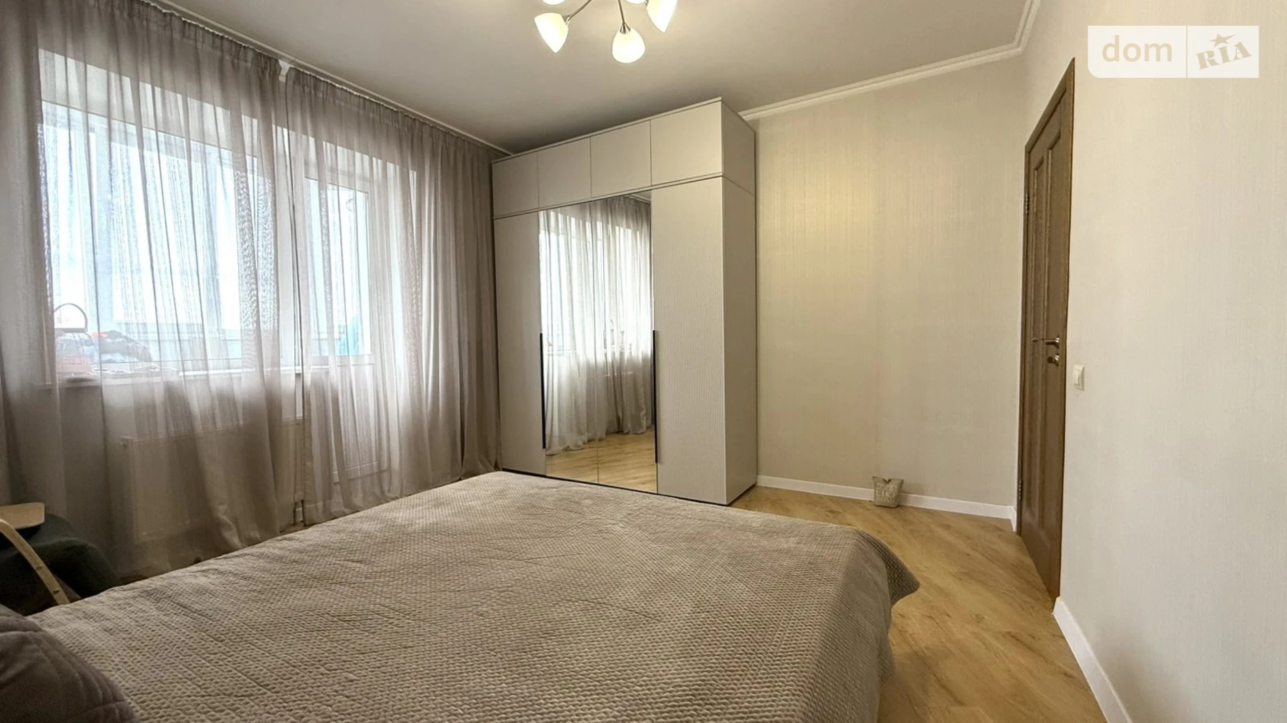 Продается 2-комнатная квартира 74 кв. м в Буче, ул. Новое Шоссе, 14 - фото 3