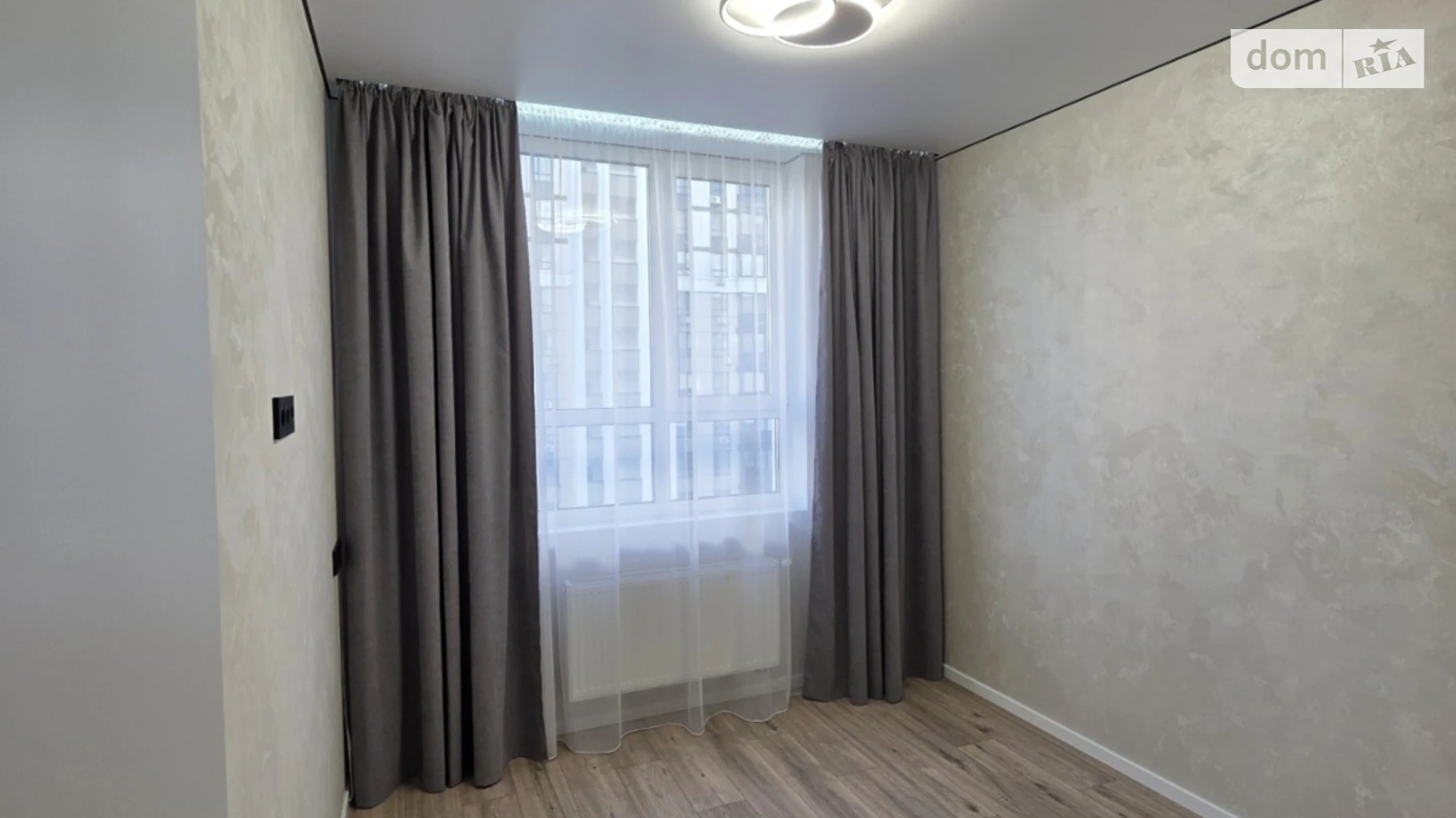 Продається 1-кімнатна квартира 44.8 кв. м у Ірпені, вул. Університетська(Карла Маркса), 3/15 - фото 2