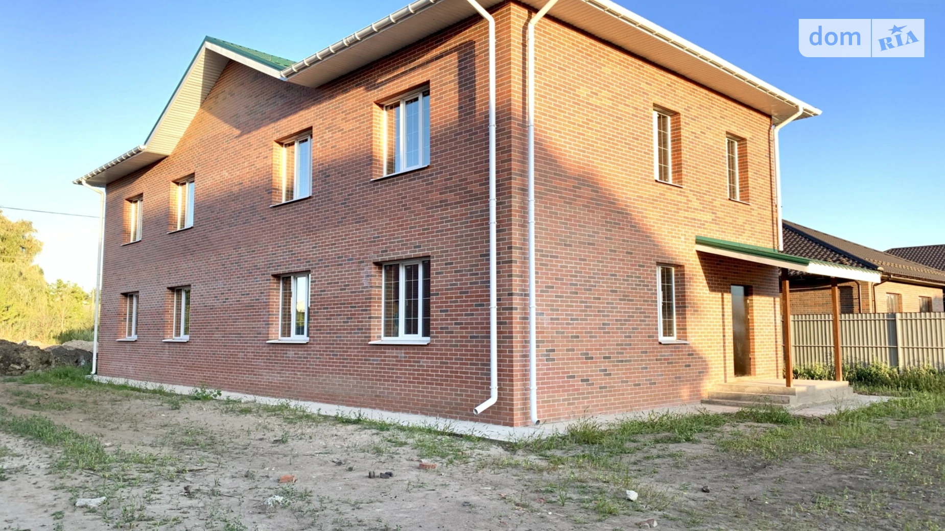 Продается дом на 2 этажа 150 кв. м с мебелью, цена: 72000 $ - фото 2