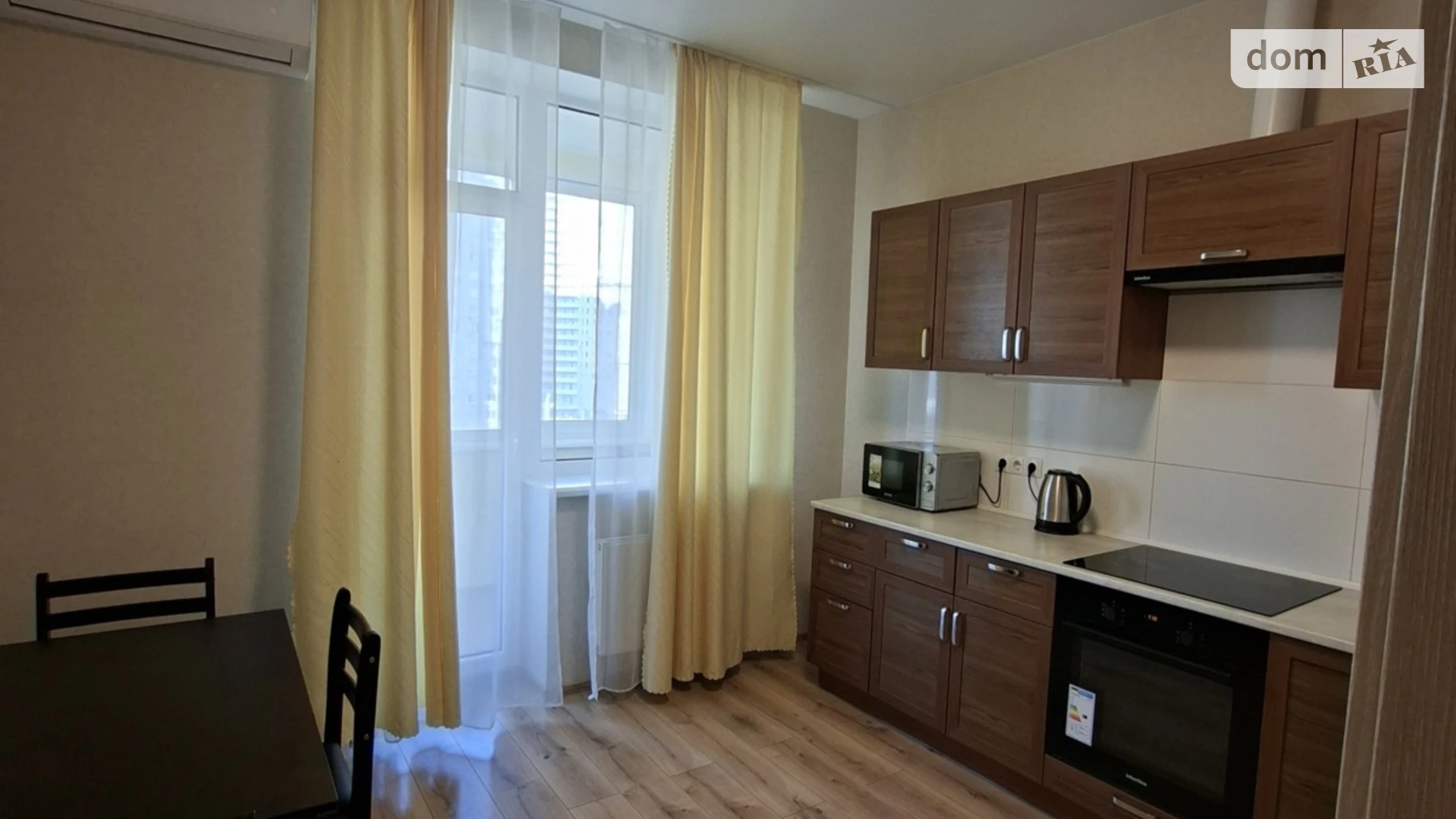 Продается 1-комнатная квартира 45 кв. м в Одессе, ул. Канатная, 122А - фото 2