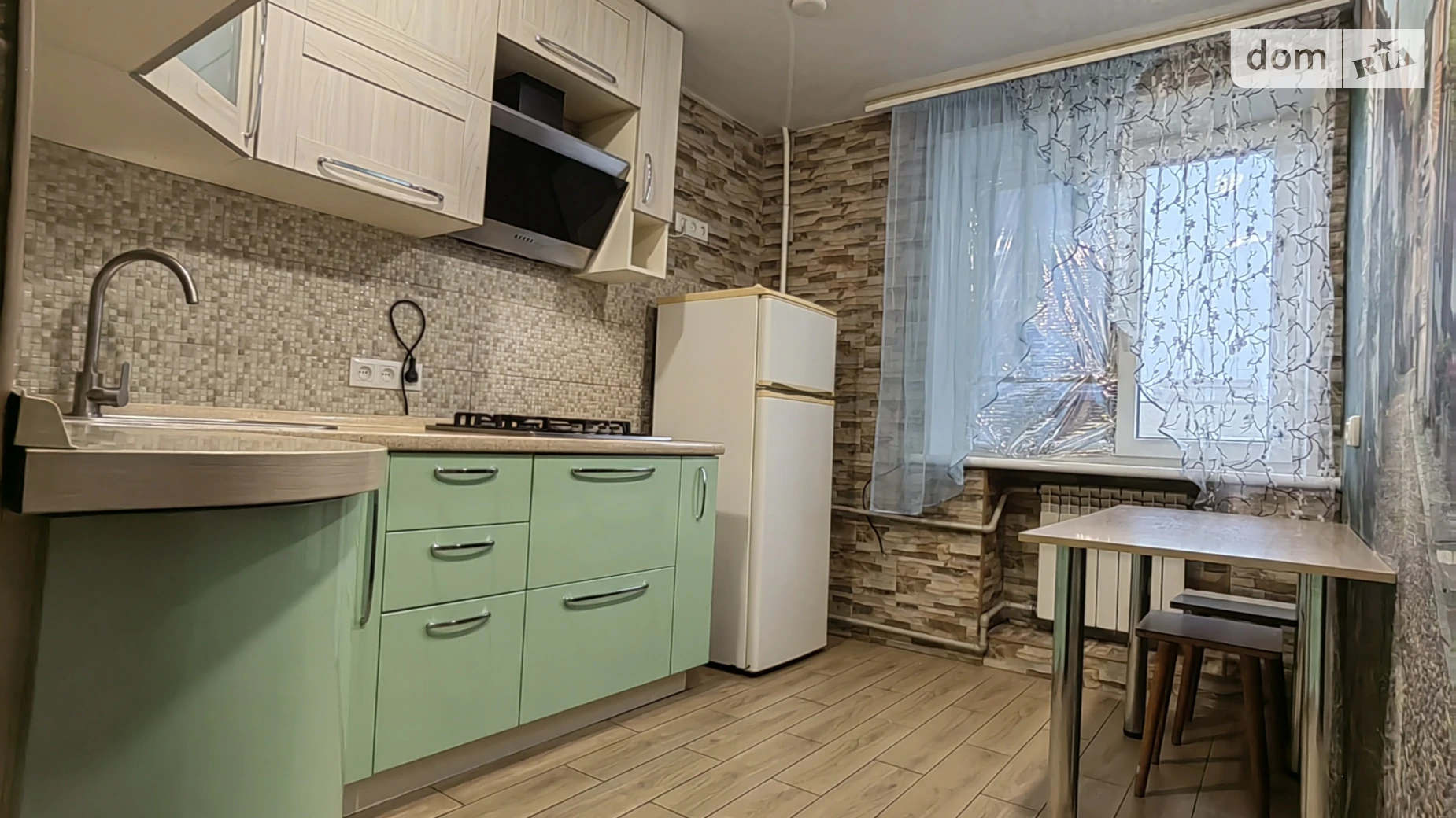 Продается 2-комнатная квартира 48.1 кв. м в Днепре, ул. Семафорная, 38 - фото 2