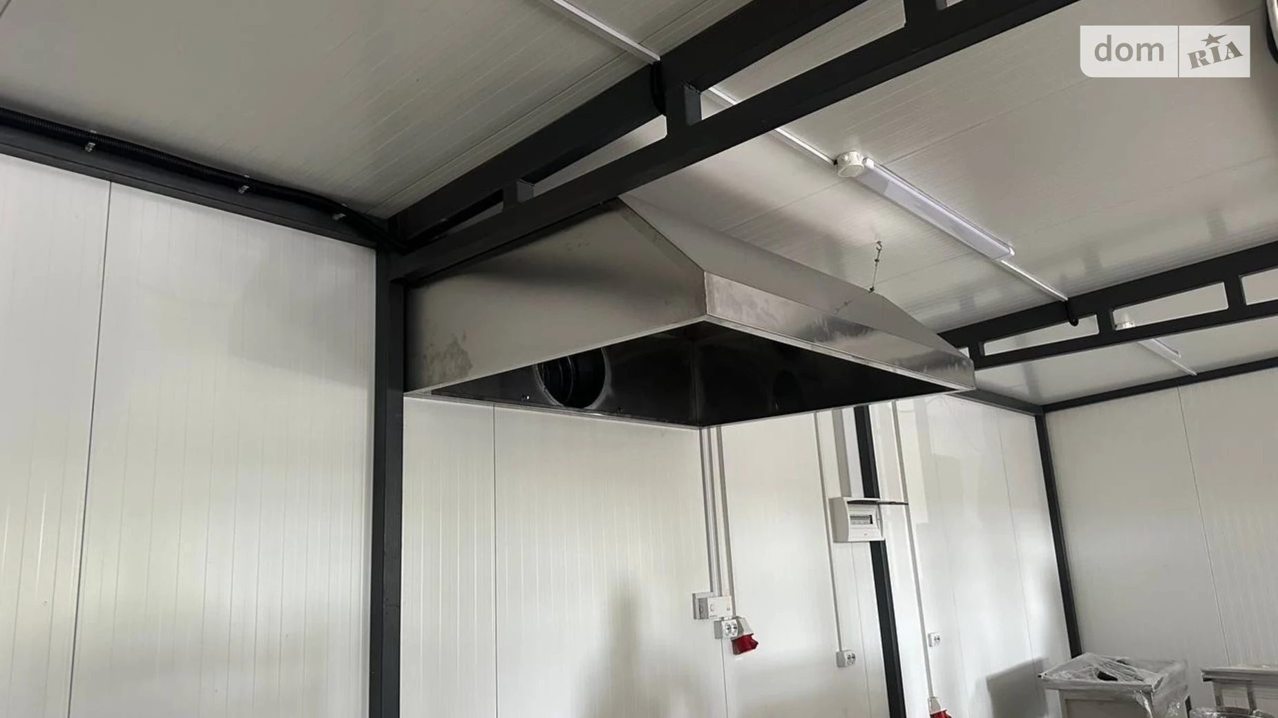 Здається в оренду об'єкт сфери послуг 80 кв. м в 1-поверховій будівлі, цена: 45000 грн - фото 4