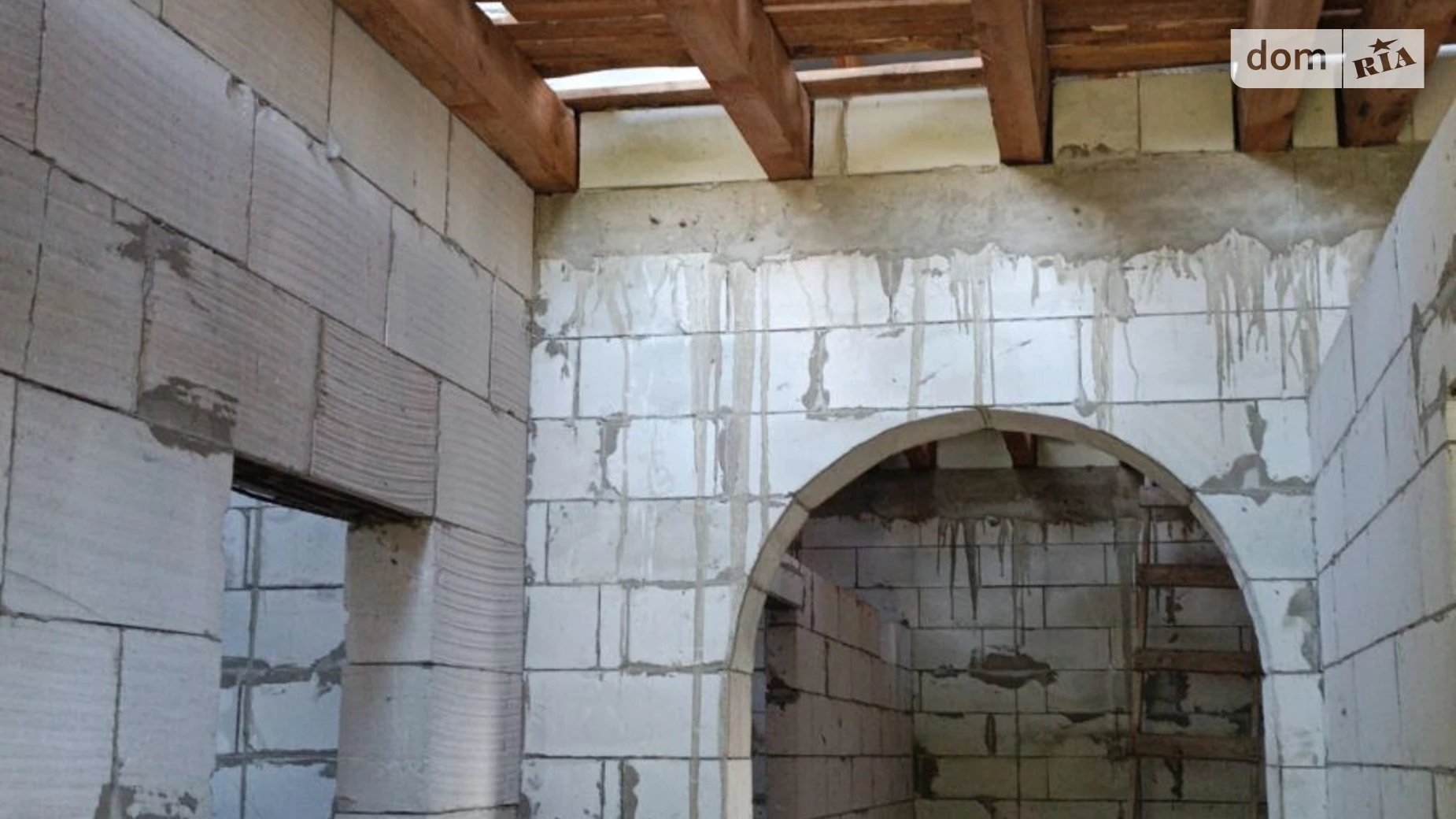 Продается дом на 2 этажа 212.8 кв. м с беседкой, цена: 50000 $ - фото 4