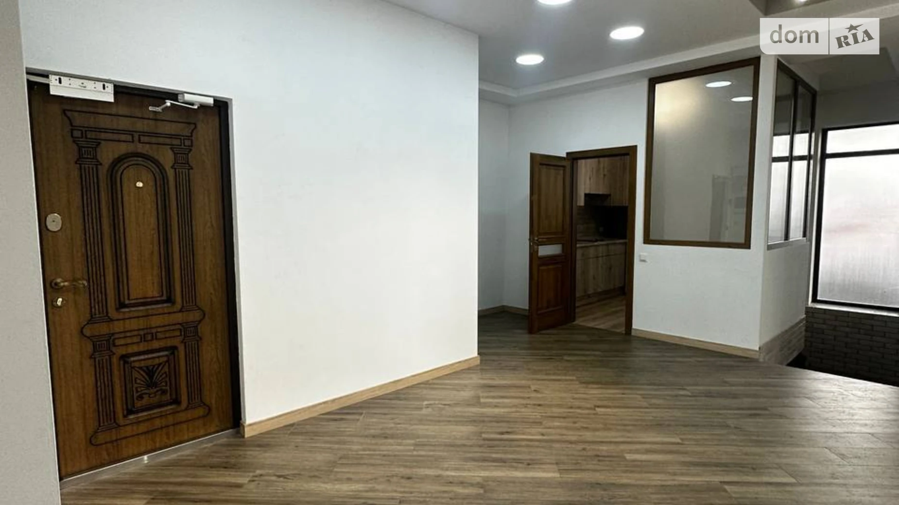 Сдается в аренду помещения свободного назначения 150 кв. м в 3-этажном здании, цена: 1000 $ - фото 3