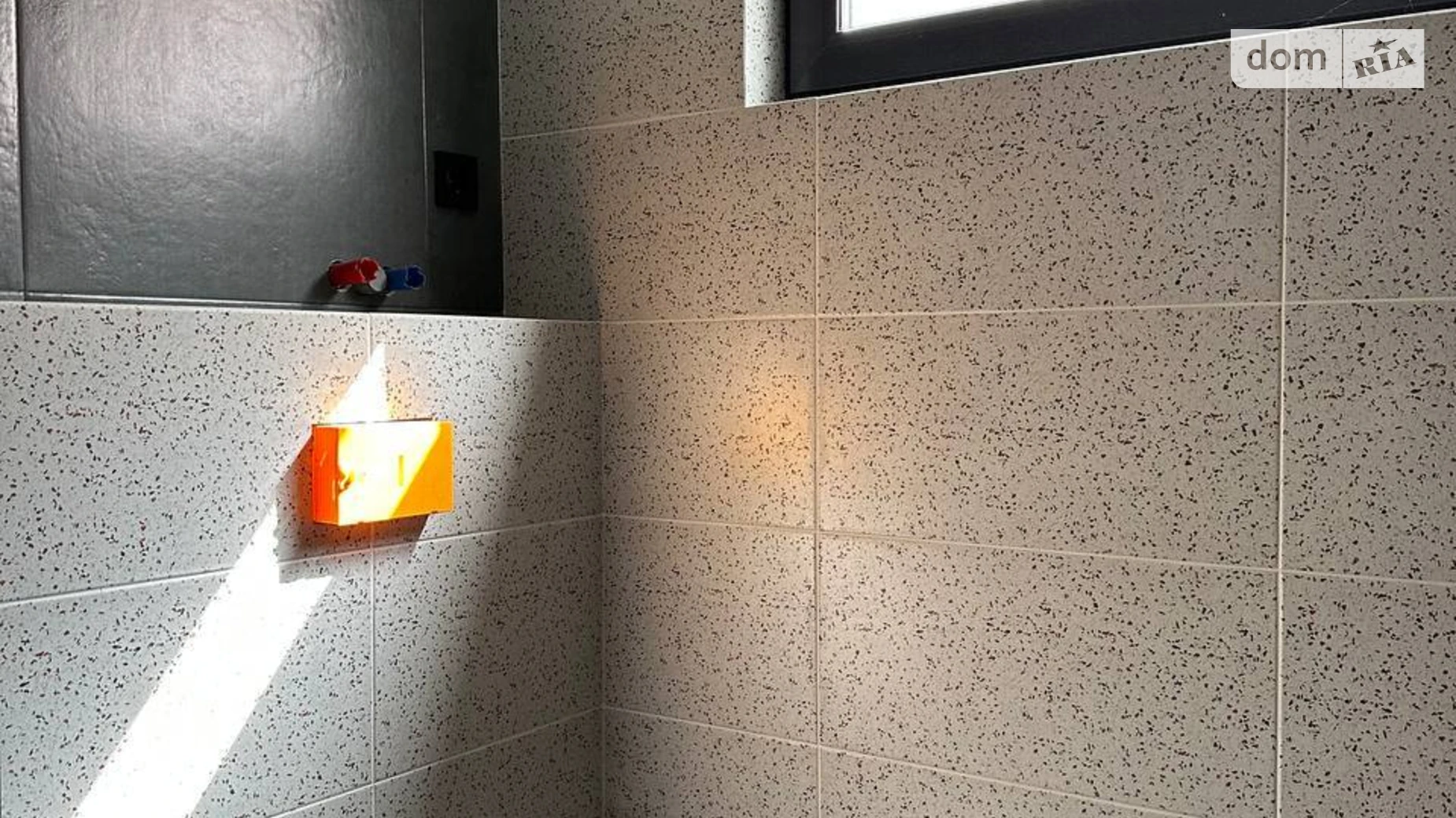 Продается офис 36 кв. м в бизнес-центре, цена: 27790 $ - фото 2