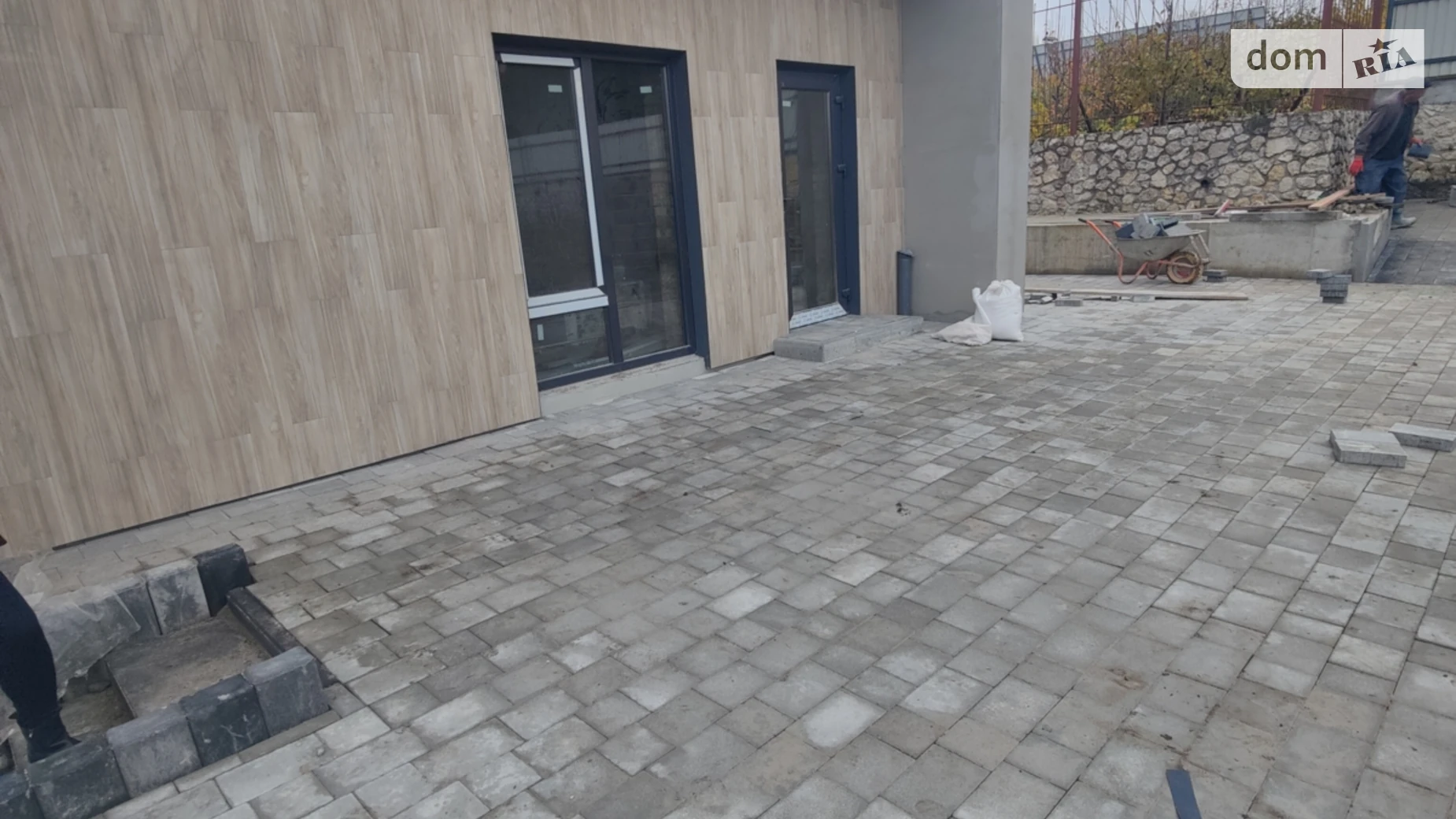 Продается дом на 2 этажа 180 кв. м с мансардой, цена: 135000 $ - фото 2