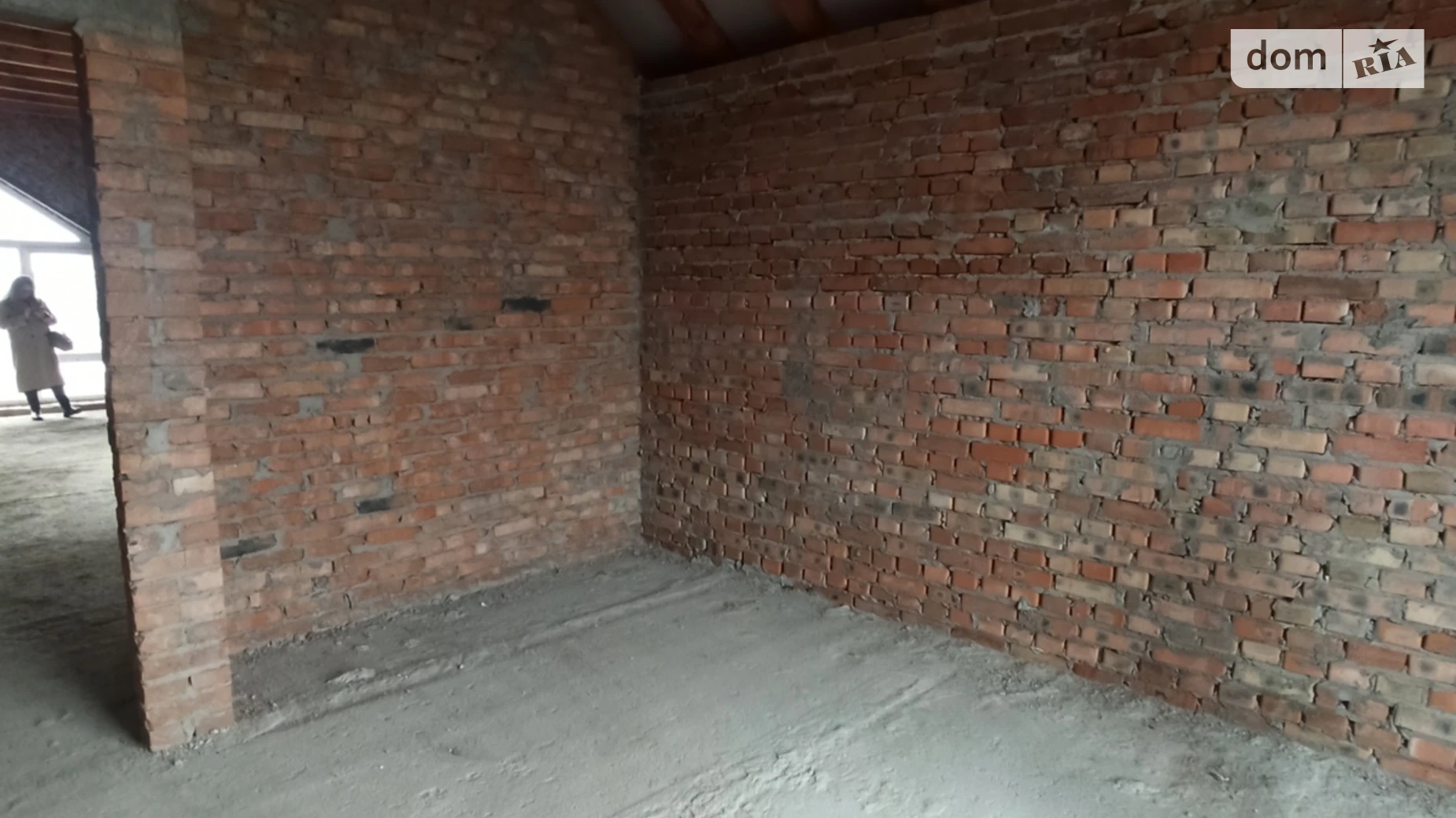 Продается дом на 2 этажа 180 кв. м с участком, цена: 135000 $ - фото 4