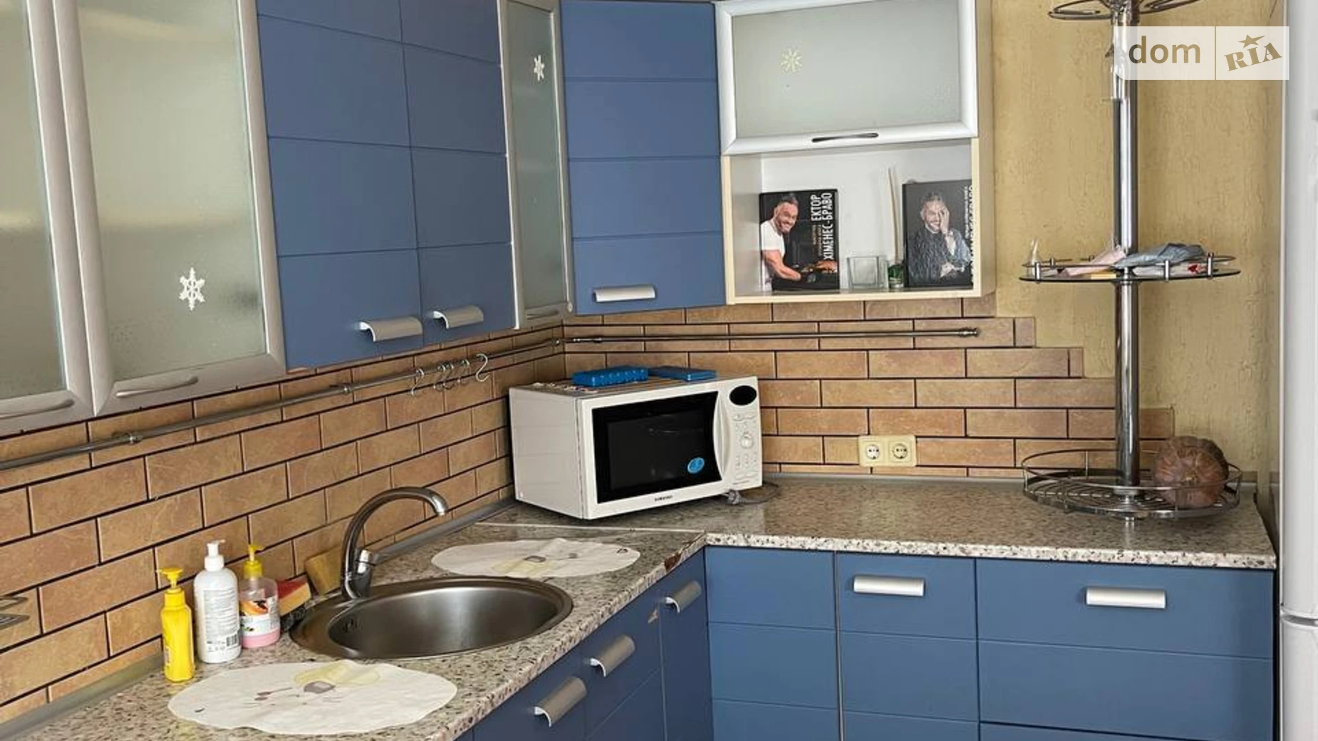 Продается 3-комнатная квартира 76.2 кв. м в Днепре, пер. Любарского, 12 - фото 2