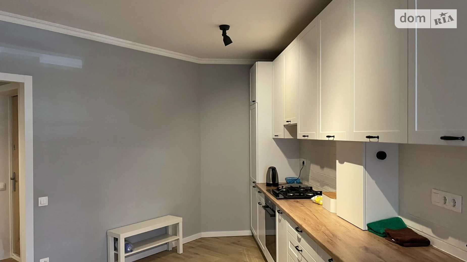 Продається 2-кімнатна квартира 72.1 кв. м у Ірпені, вул. Університетська(Карла Маркса), 2Ф/3 - фото 2