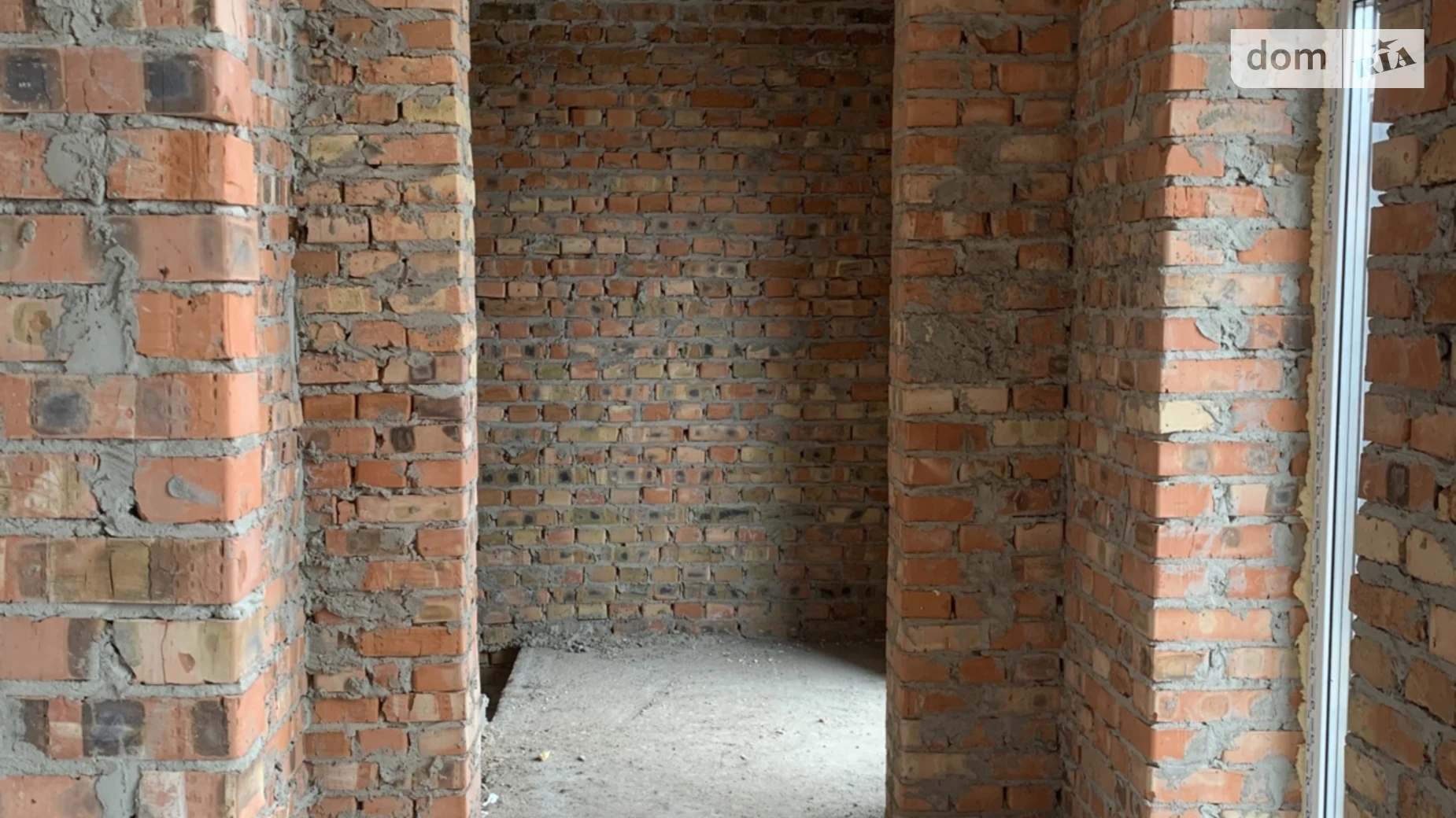 Продается дом на 2 этажа 1808 кв. м с гаражом, цена: 135000 $ - фото 2