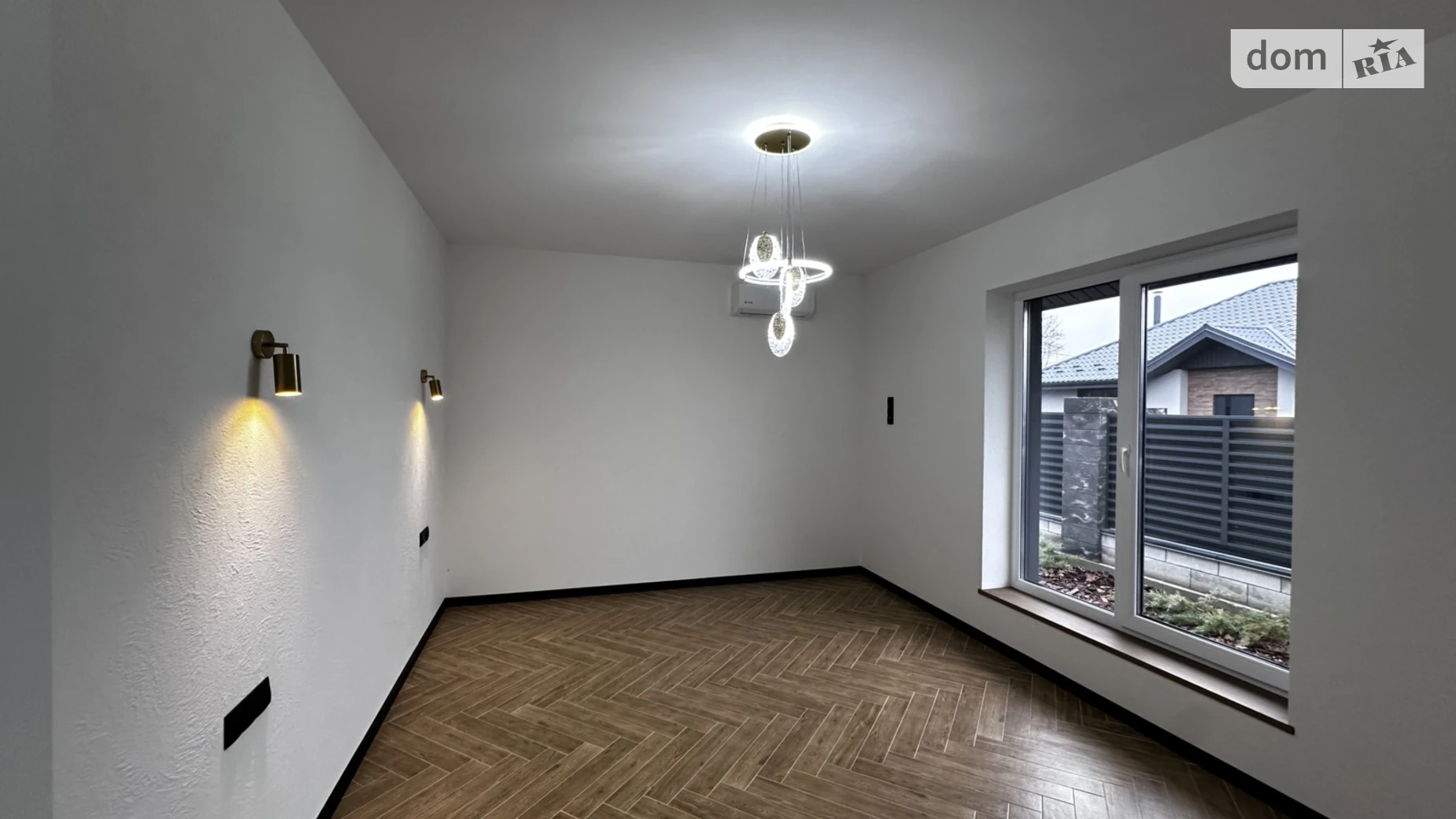 Продається одноповерховий будинок 100 кв. м з гаражем, цена: 180000 $ - фото 5