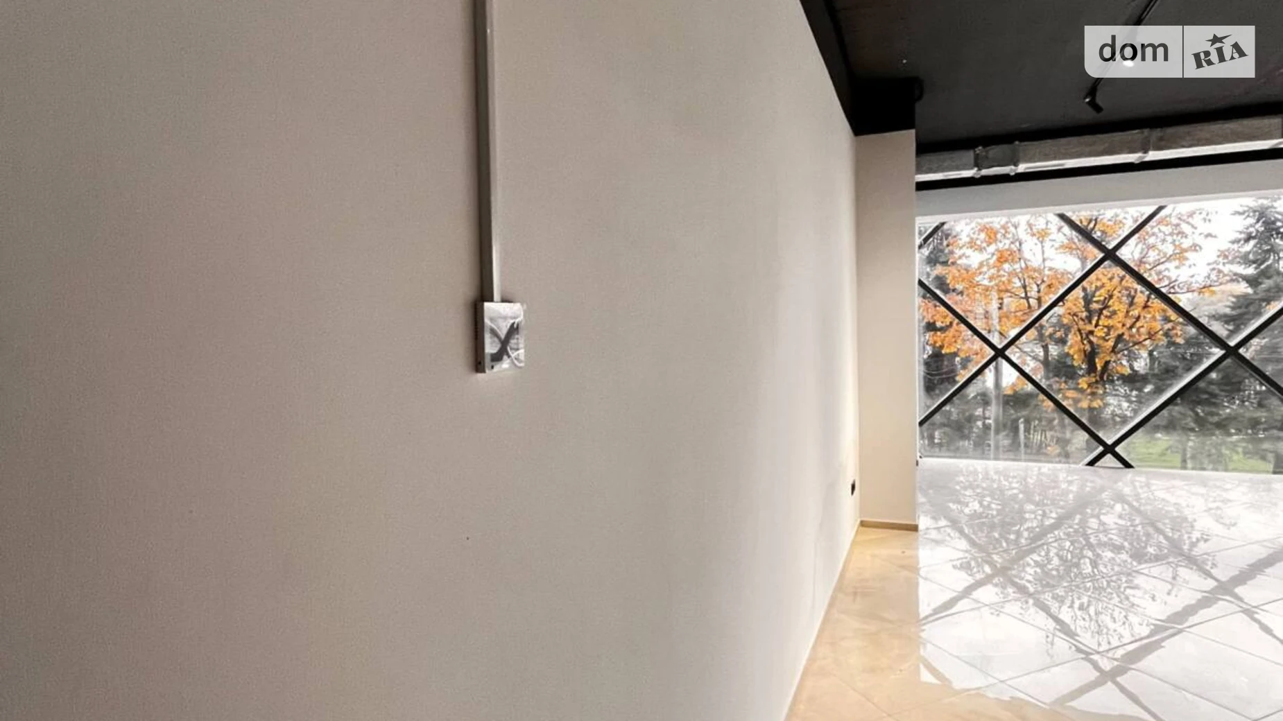 Продається приміщення вільного призначення 57 кв. м в 4-поверховій будівлі, цена: 108300 $ - фото 4