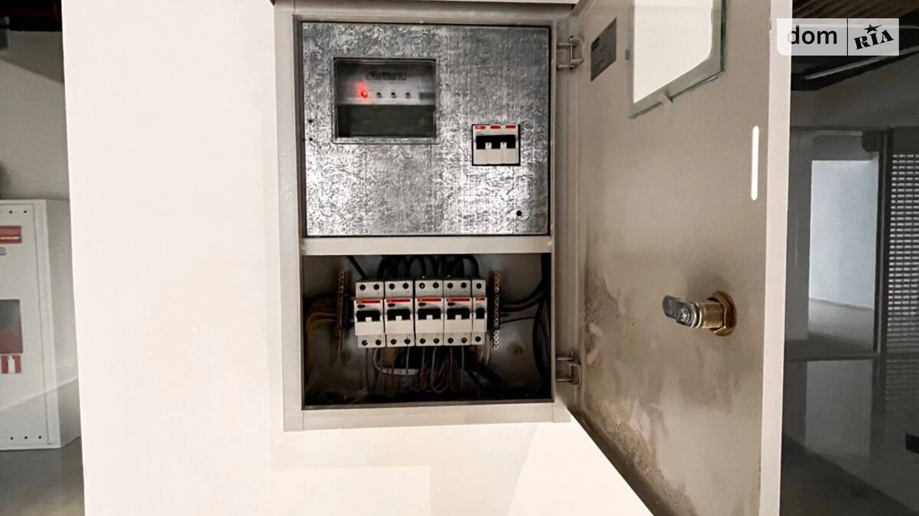 Продається приміщення вільного призначення 57 кв. м в 4-поверховій будівлі, цена: 108300 $ - фото 5