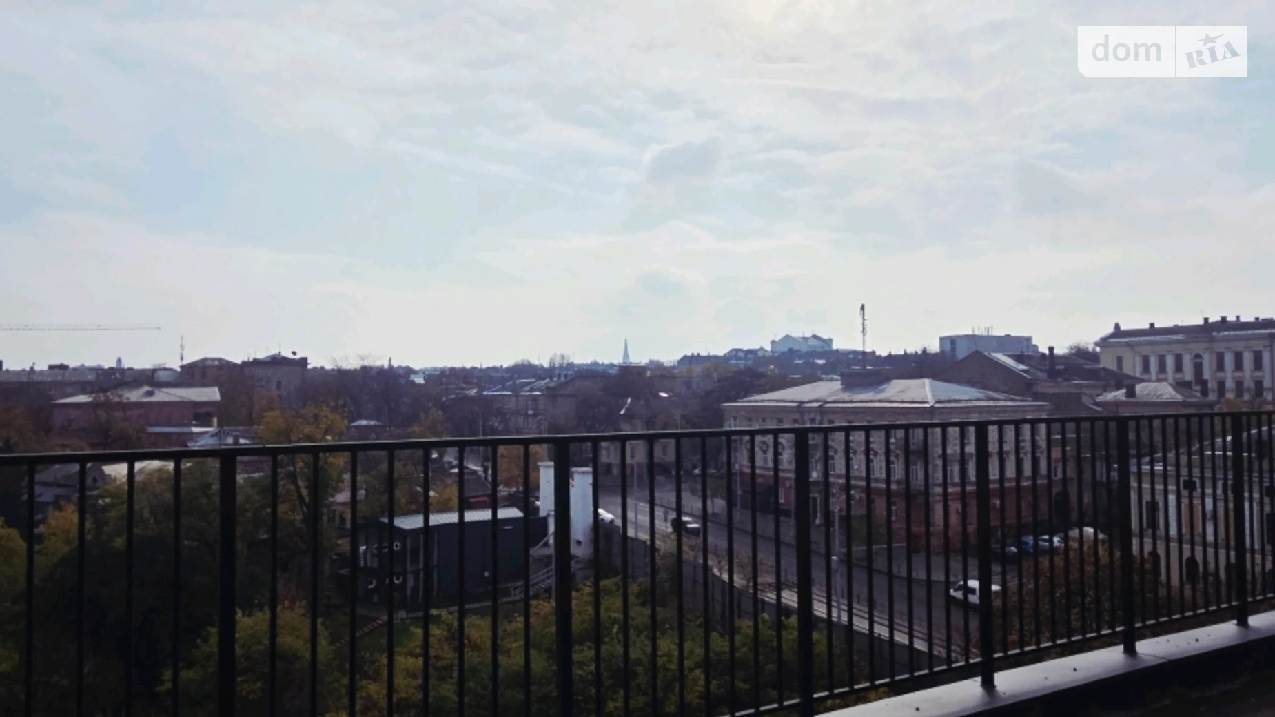 Продается 3-комнатная квартира 85 кв. м в Одессе, ул. Пастера, 1А - фото 2