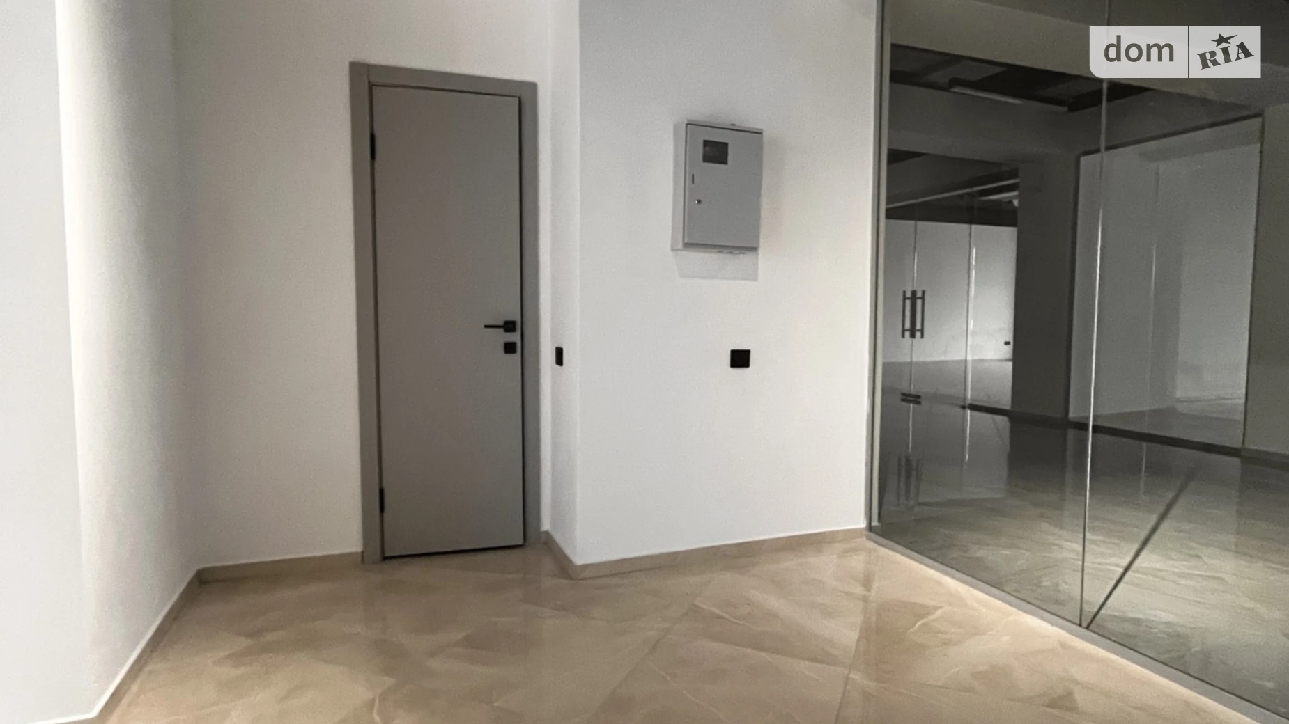 Продається приміщення вільного призначення 84.2 кв. м в 3-поверховій будівлі, цена: 159980 $ - фото 3