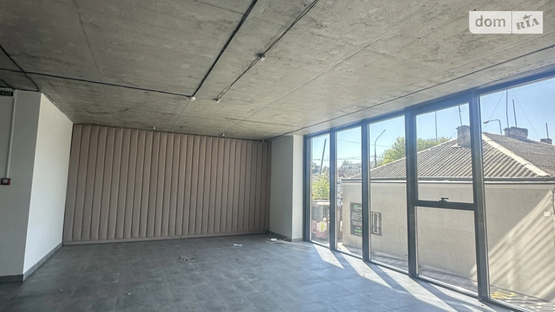 Сдается в аренду помещения свободного назначения 147 кв. м в 3-этажном здании, цена: 36750 грн - фото 3