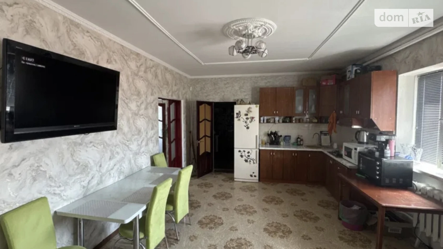 Продается дом на 2 этажа 233 кв. м с баней/сауной, цена: 145000 $ - фото 3