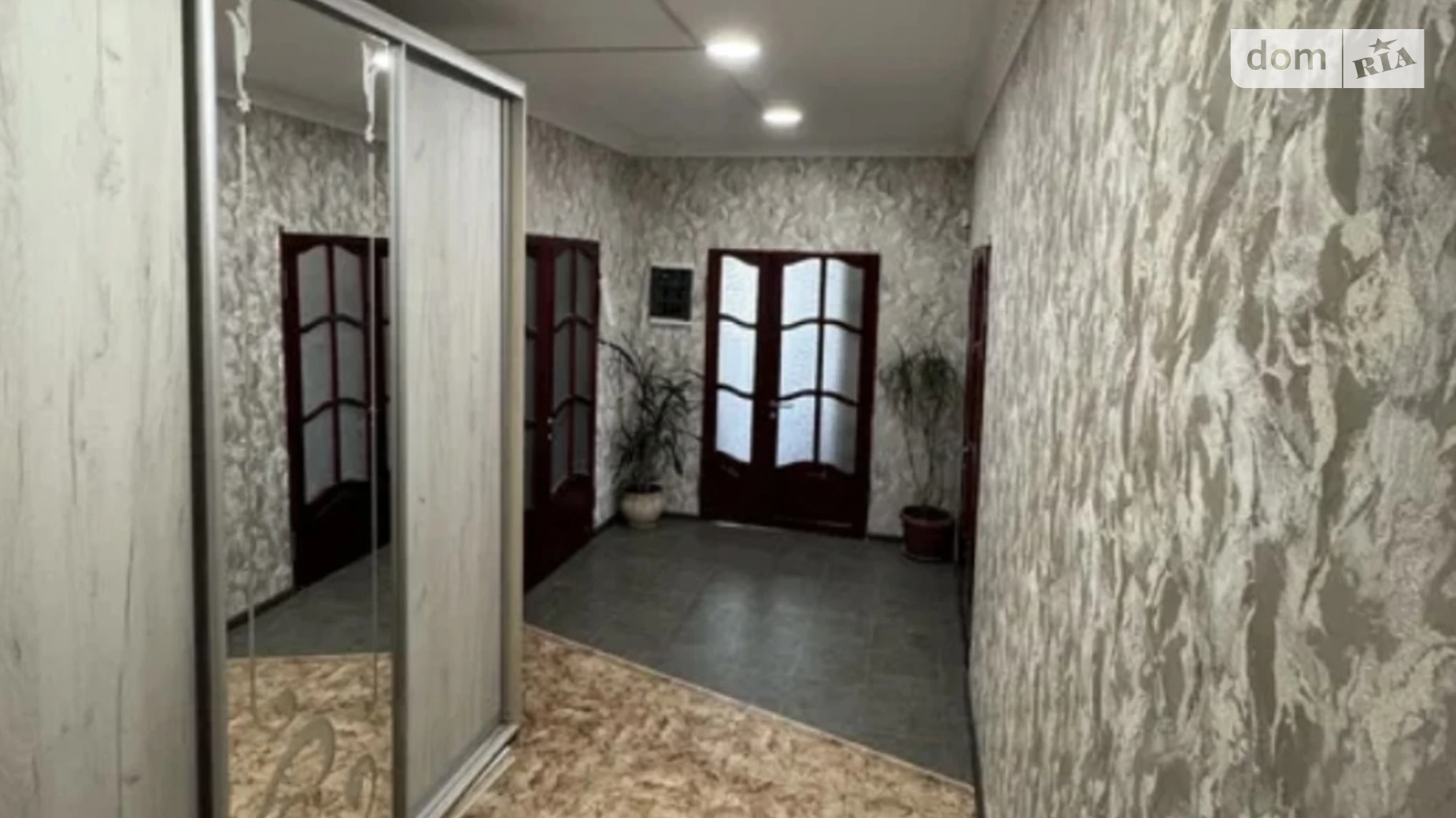 Продается дом на 2 этажа 233 кв. м с баней/сауной, цена: 145000 $ - фото 5