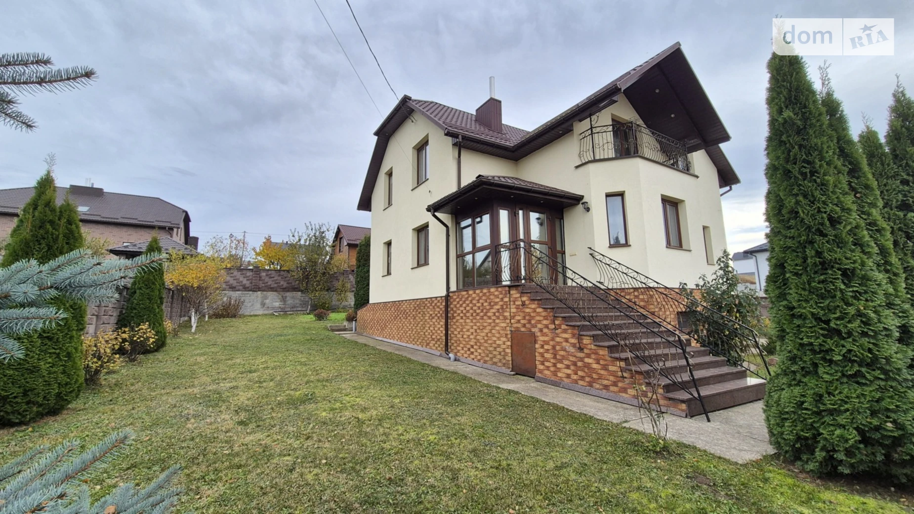 Продается дом на 2 этажа 217 кв. м с балконом, цена: 299900 $ - фото 3