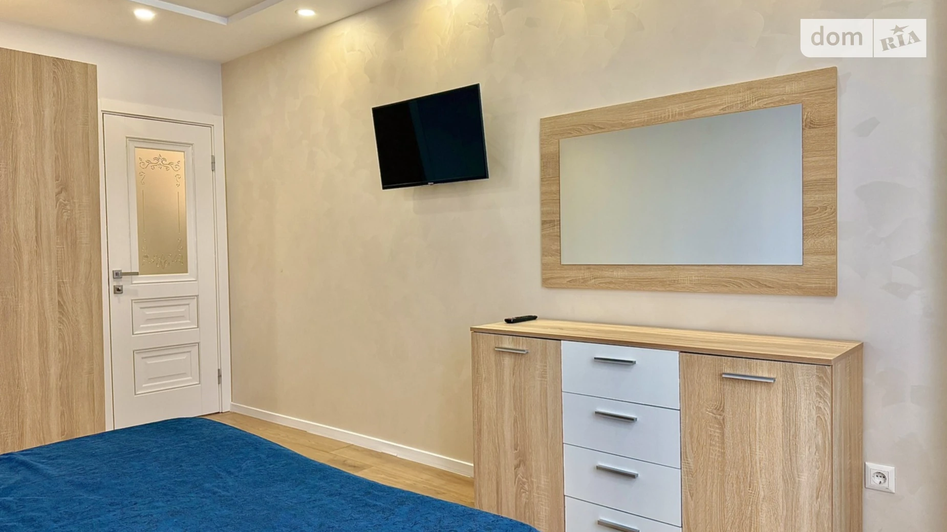 2-комнатная квартира 70 кв. м в Тернополе, ул. Киевская - фото 4