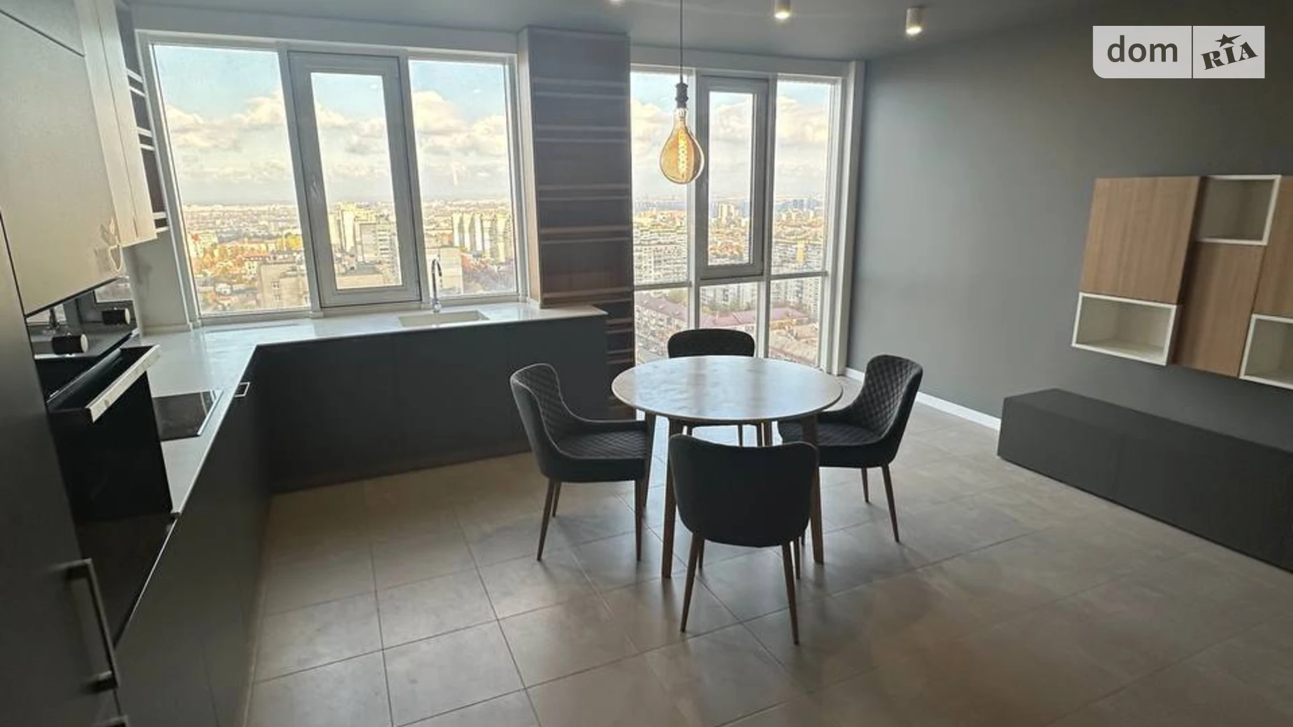 Сдается в аренду 2-комнатная квартира 80 кв. м в Днепре, ул. Рабочая, 166Д - фото 3