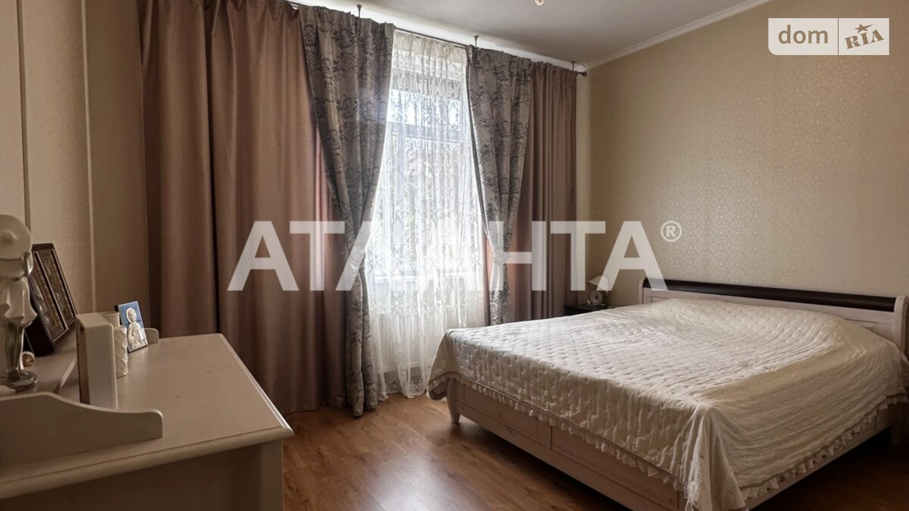 Продается дом на 2 этажа 350 кв. м с беседкой, цена: 295000 $ - фото 4