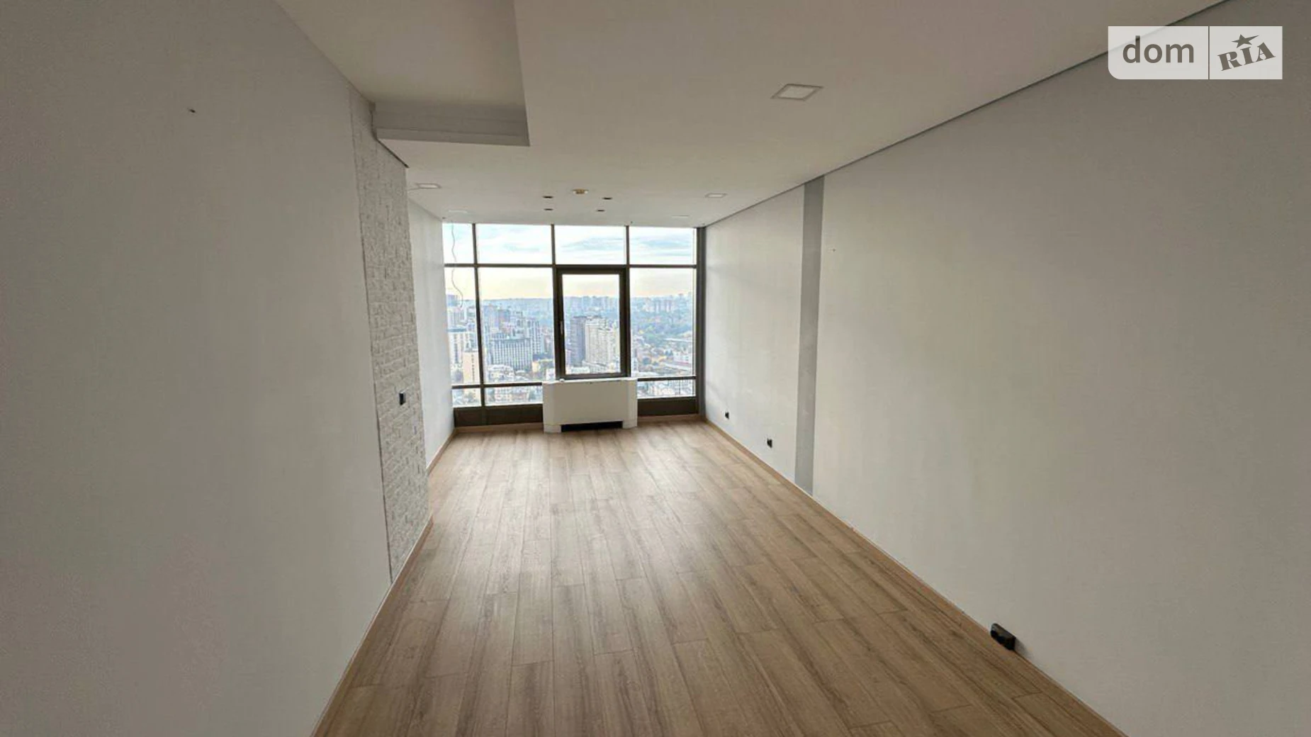 Сдается в аренду офис 472 кв. м в бизнес-центре, цена: 6250 $ - фото 2