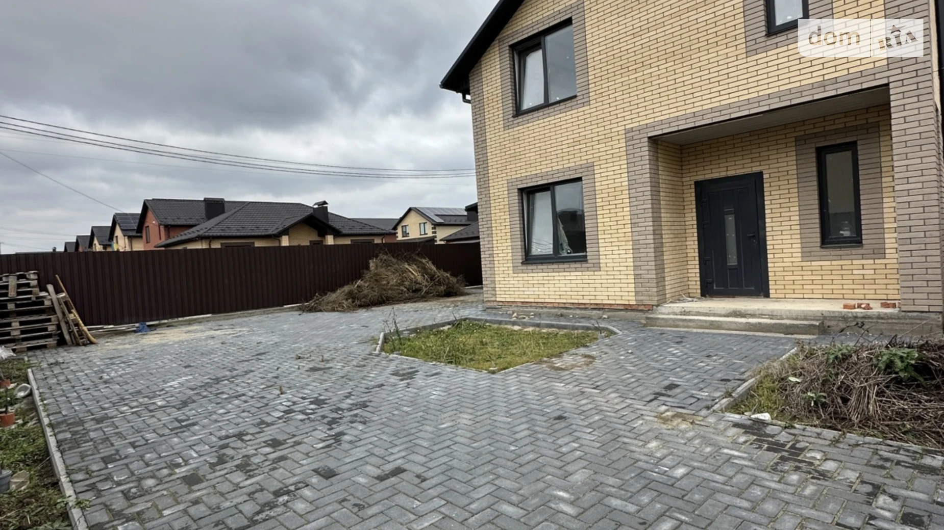 Продается дом на 2 этажа 120 кв. м с верандой, цена: 140000 $ - фото 4