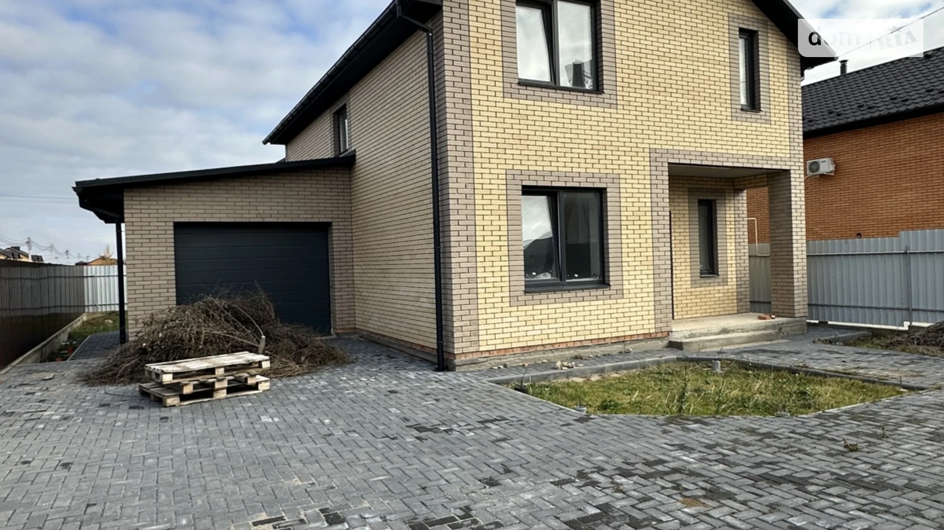 Продается дом на 2 этажа 120 кв. м с верандой, цена: 140000 $ - фото 5