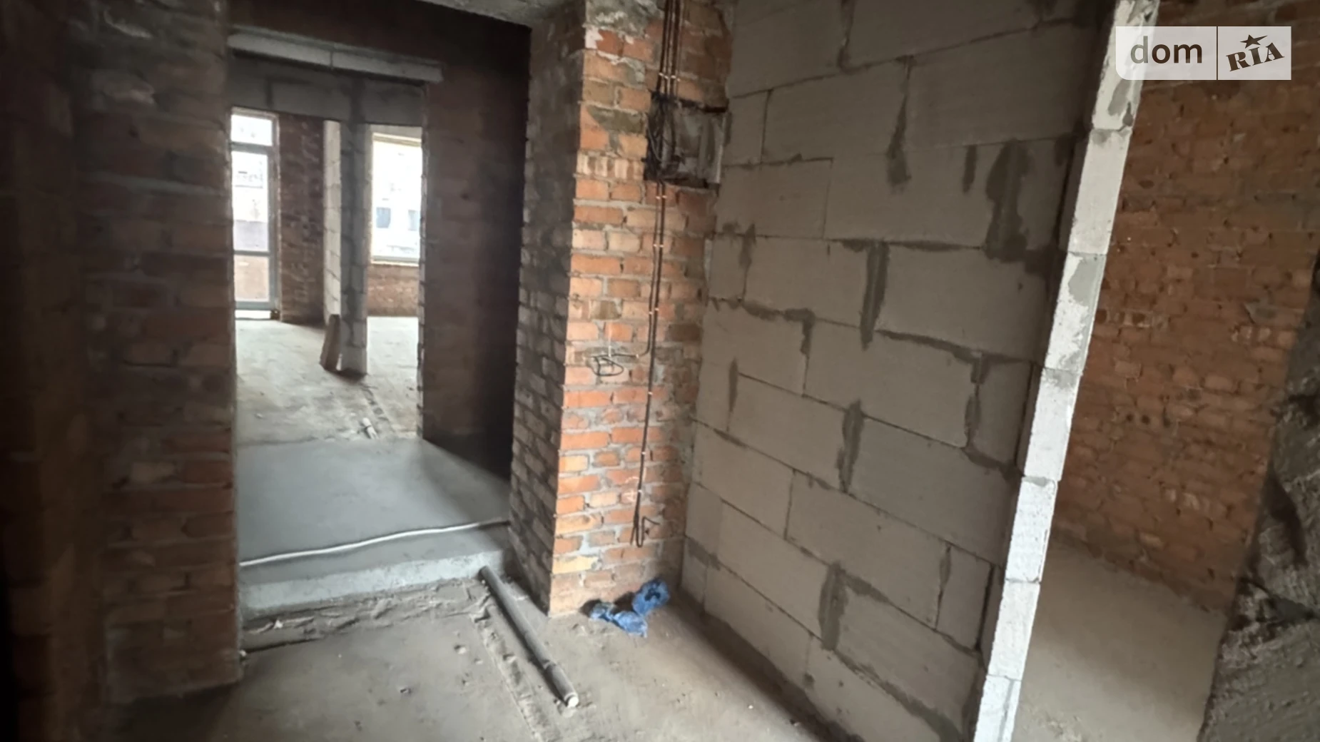 Продается 1-комнатная квартира 40 кв. м в Хмельницком, ул. Каменецкая, 100/2 - фото 2