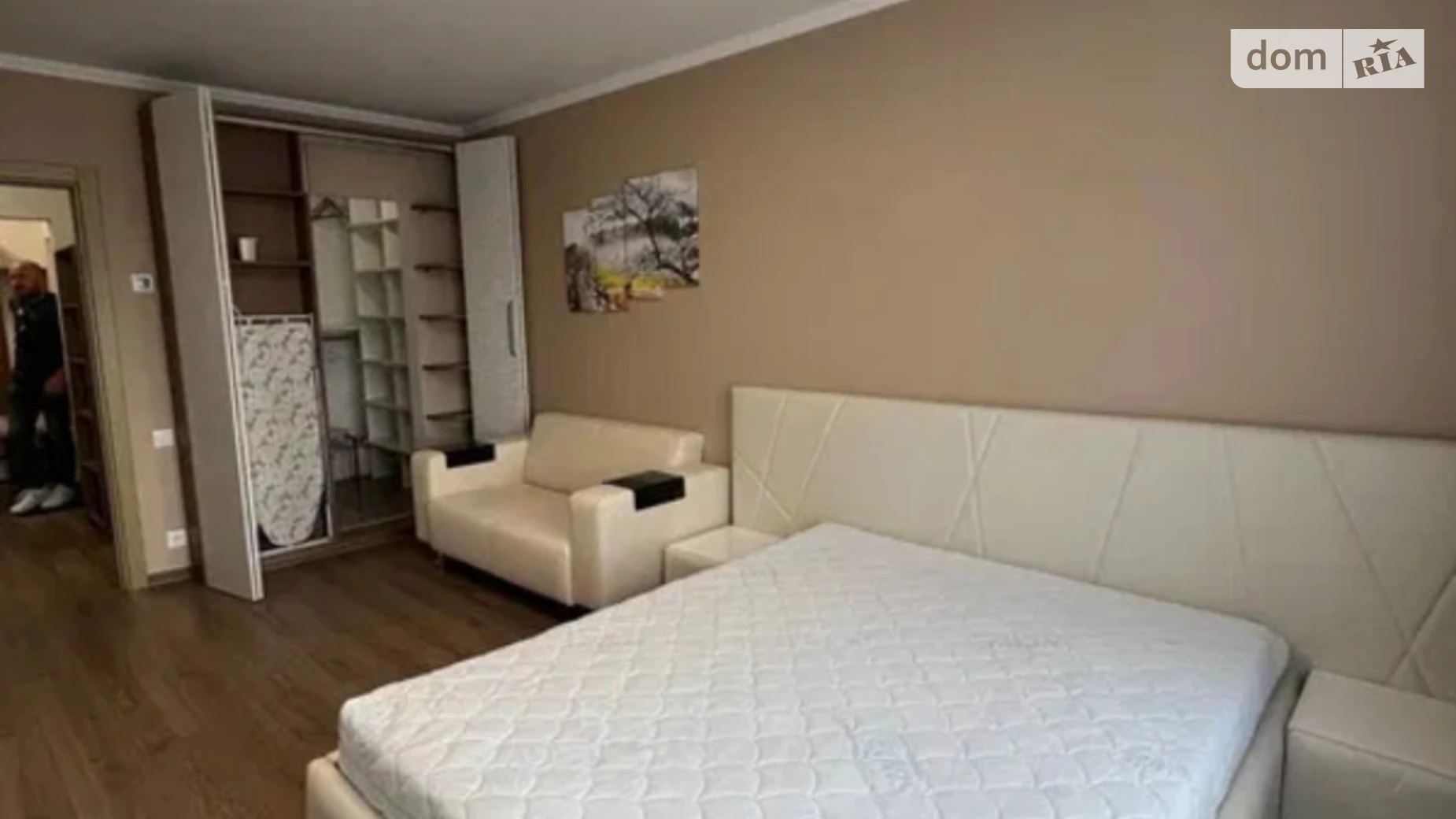 Продается 3-комнатная квартира 73 кв. м в Киеве, ул. Драгоманова, 12А - фото 3