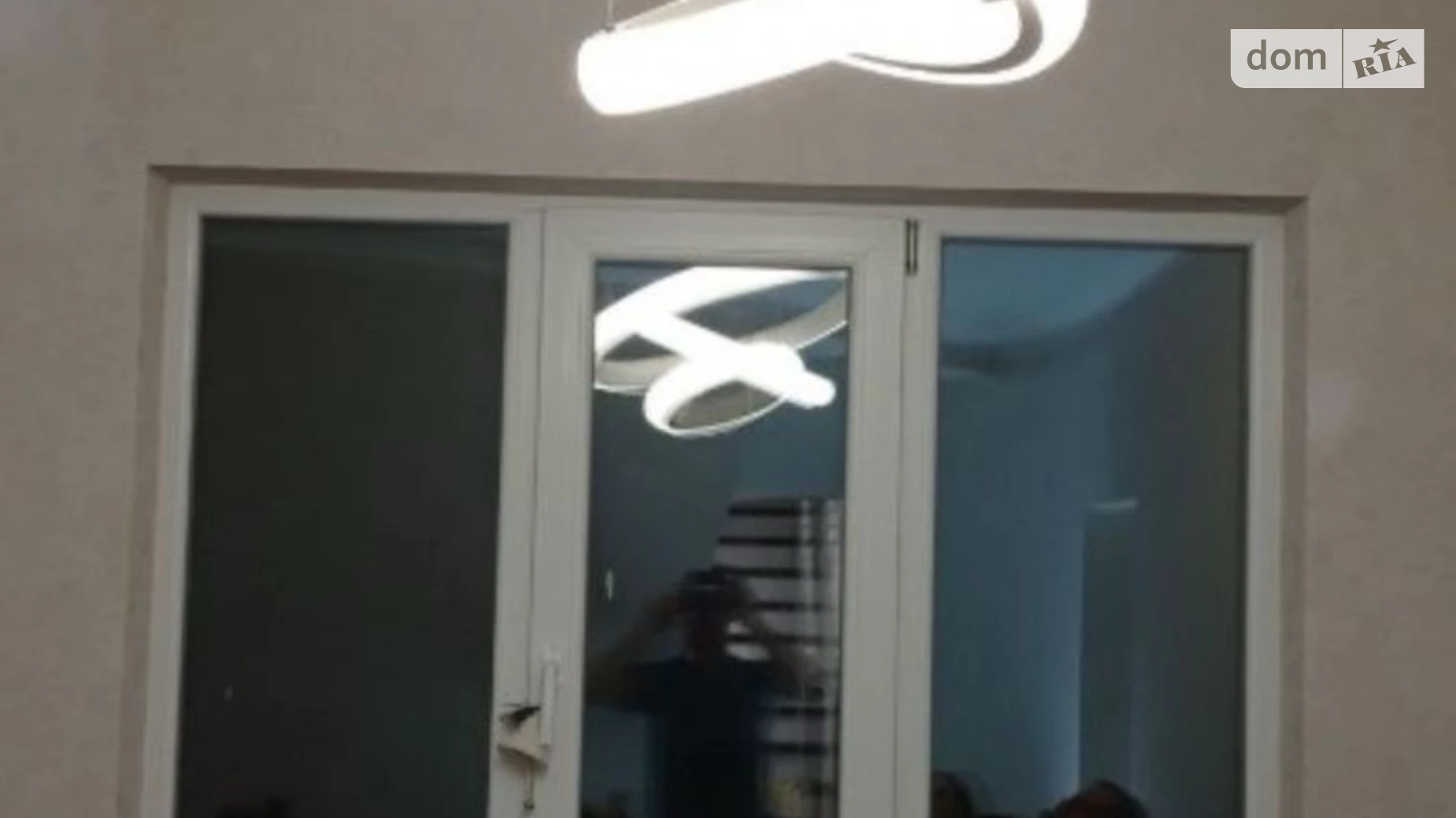 Продается дом на 2 этажа 225 кв. м с камином, цена: 70000 $ - фото 4