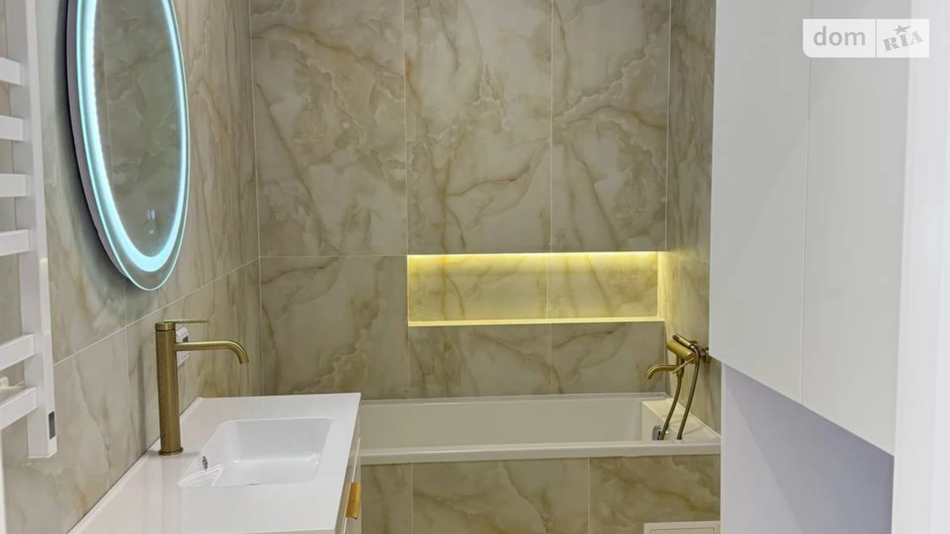 Продается 1-комнатная квартира 44 кв. м в Ужгороде, ул. Минайская, 10 - фото 2