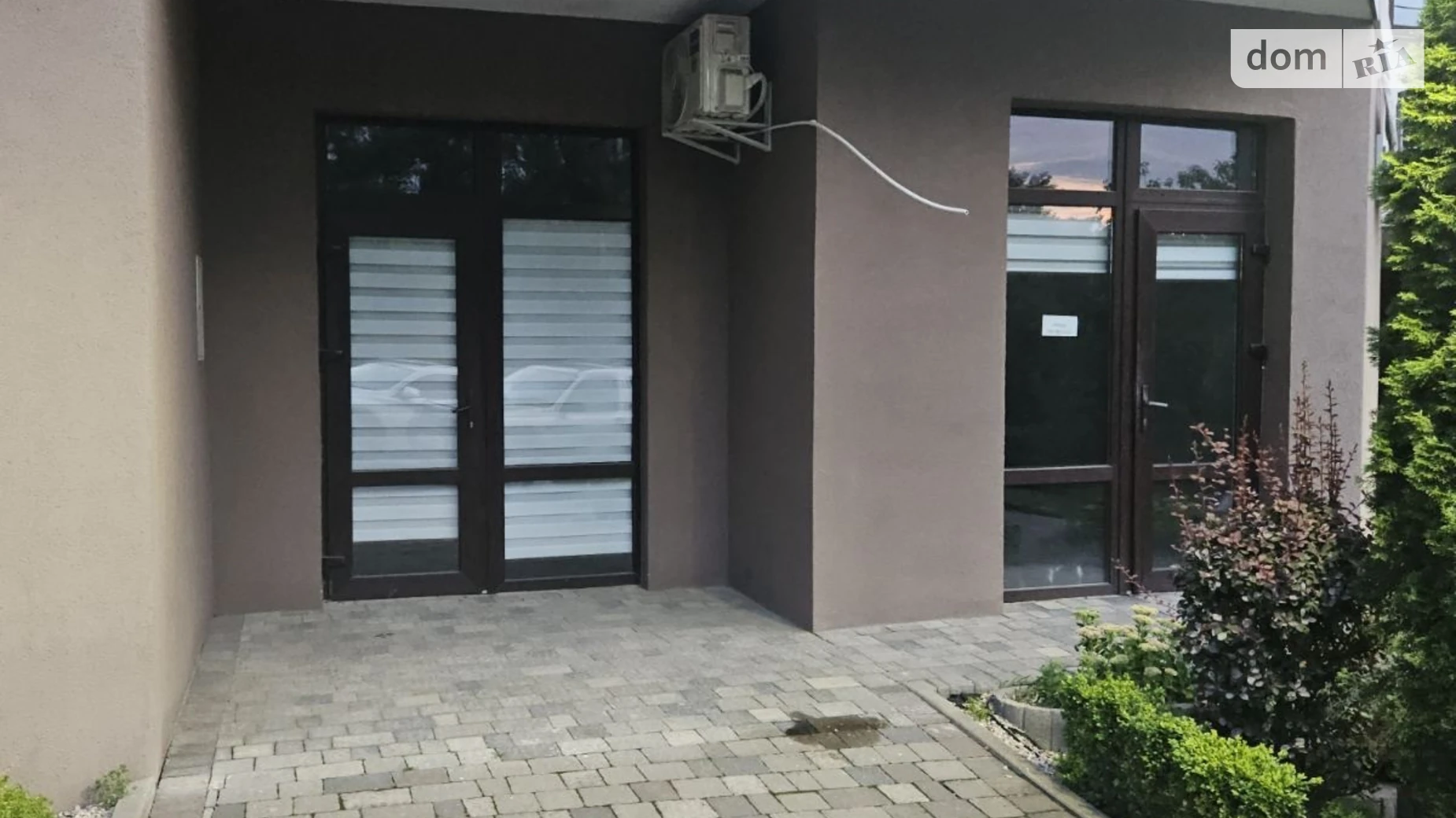 Сдается в аренду офис 53 кв. м в бизнес-центре, цена: 450 $ - фото 2