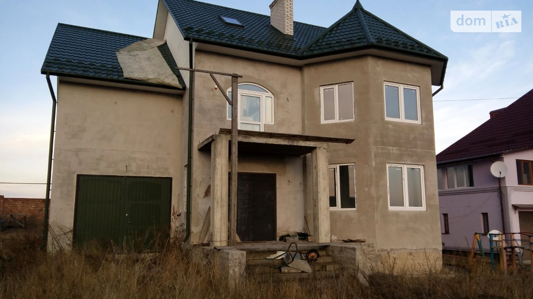 Продается дом на 2 этажа 230 кв. м с подвалом, цена: 107000 $ - фото 2