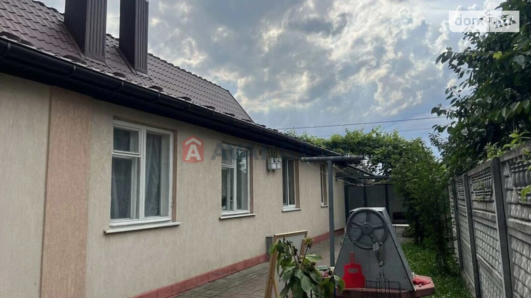 Продается одноэтажный дом 150 кв. м с террасой, цена: 106000 $ - фото 2