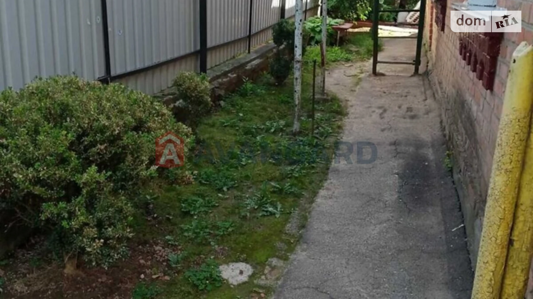 Продается одноэтажный дом 109 кв. м с гаражом, цена: 100000 $ - фото 4