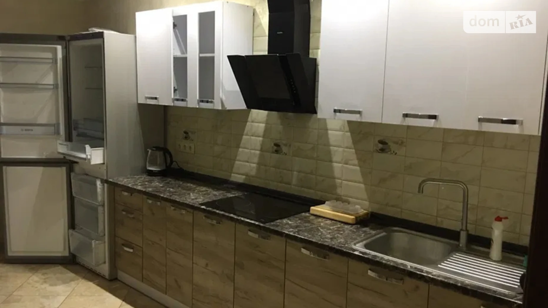 Продается 2-комнатная квартира 81 кв. м в Львове, ул. Тернопольская, 21Б - фото 2