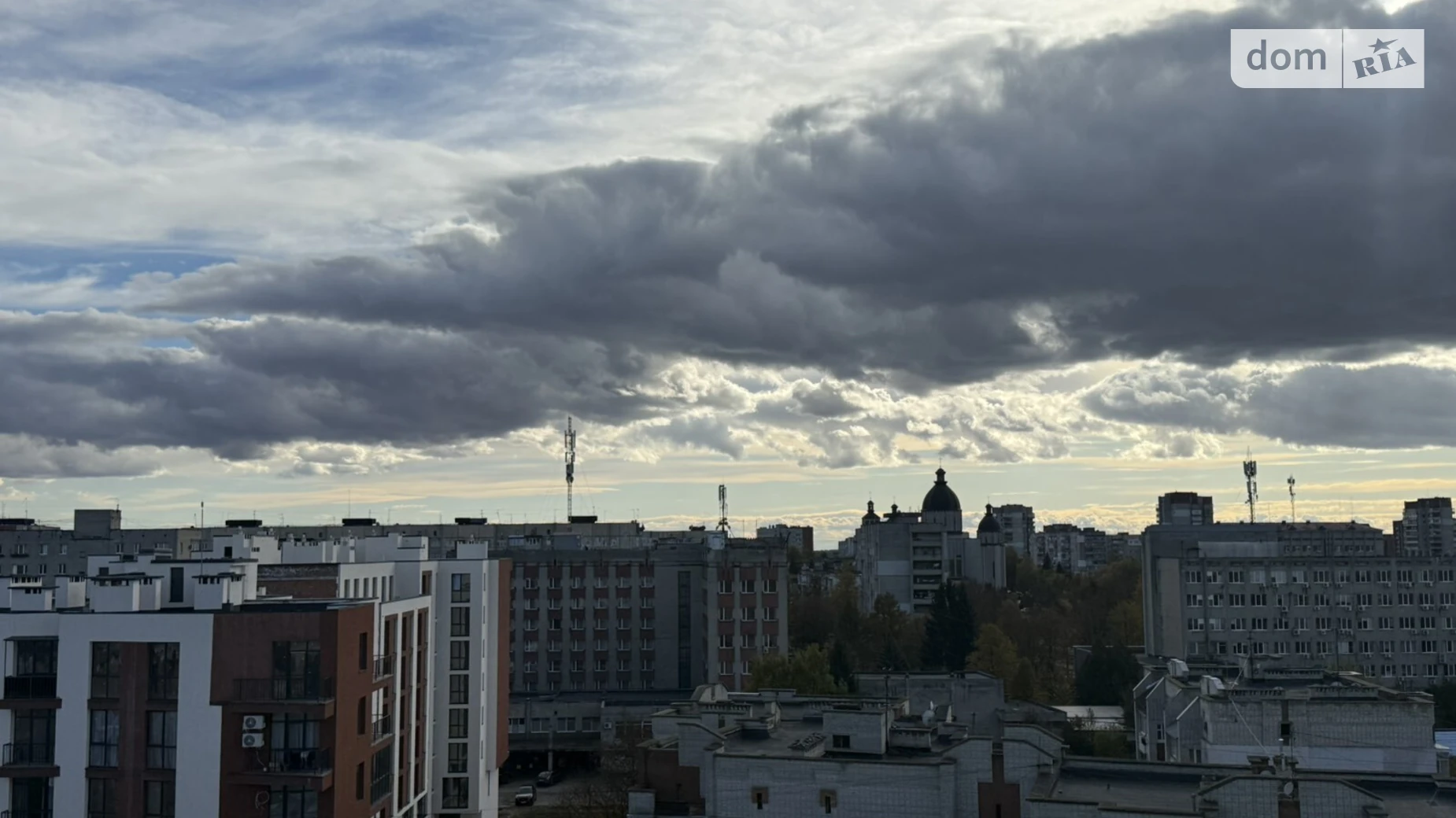 Продается 1-комнатная квартира 40 кв. м в Львове, ул. Леонида Перфецкого, 2 - фото 5