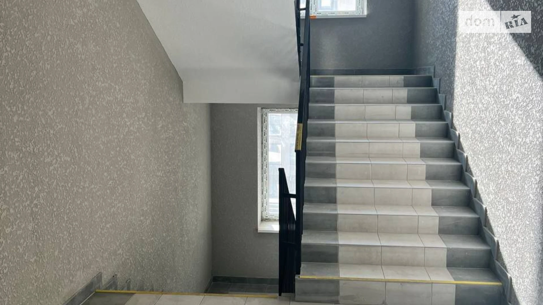 Продается 2-комнатная квартира 72 кв. м в Хмельницком, ул. Довженко, 4А - фото 3