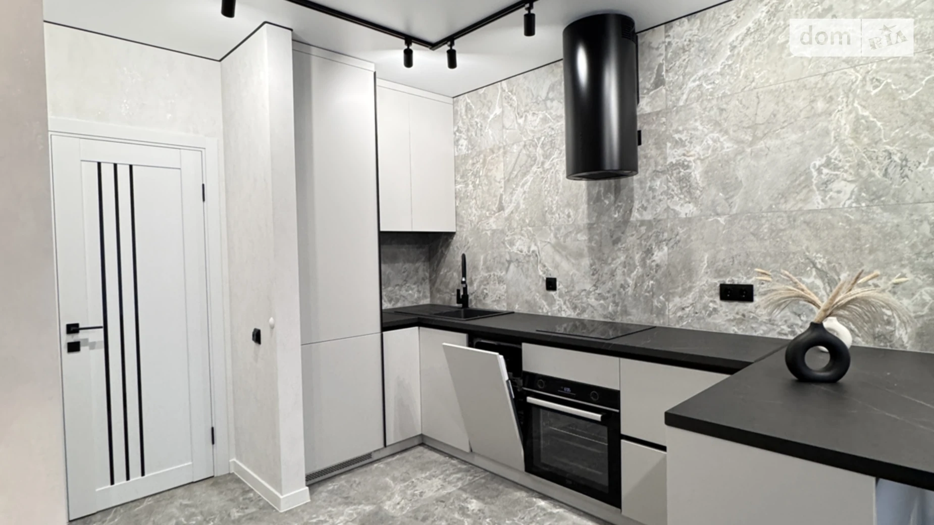 Продається 1-кімнатна квартира 34 кв. м у Ірпені, вул. Соборна(ІІІ Інтернаціоналу), 2К/2 - фото 2