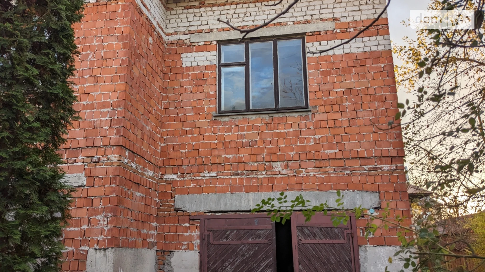 Продается дом на 2 этажа 234 кв. м с камином, цена: 85000 $ - фото 4