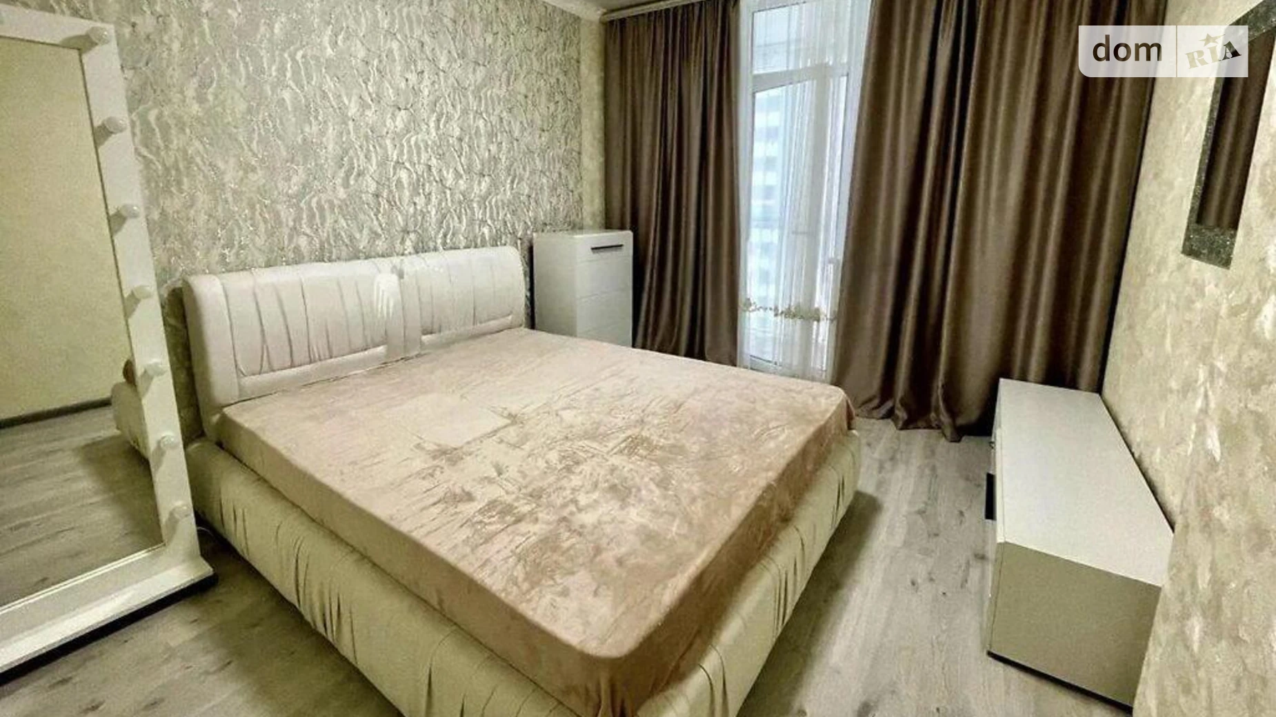 Продается 2-комнатная квартира 73.1 кв. м в Киеве, ул. Драгоманова - фото 4