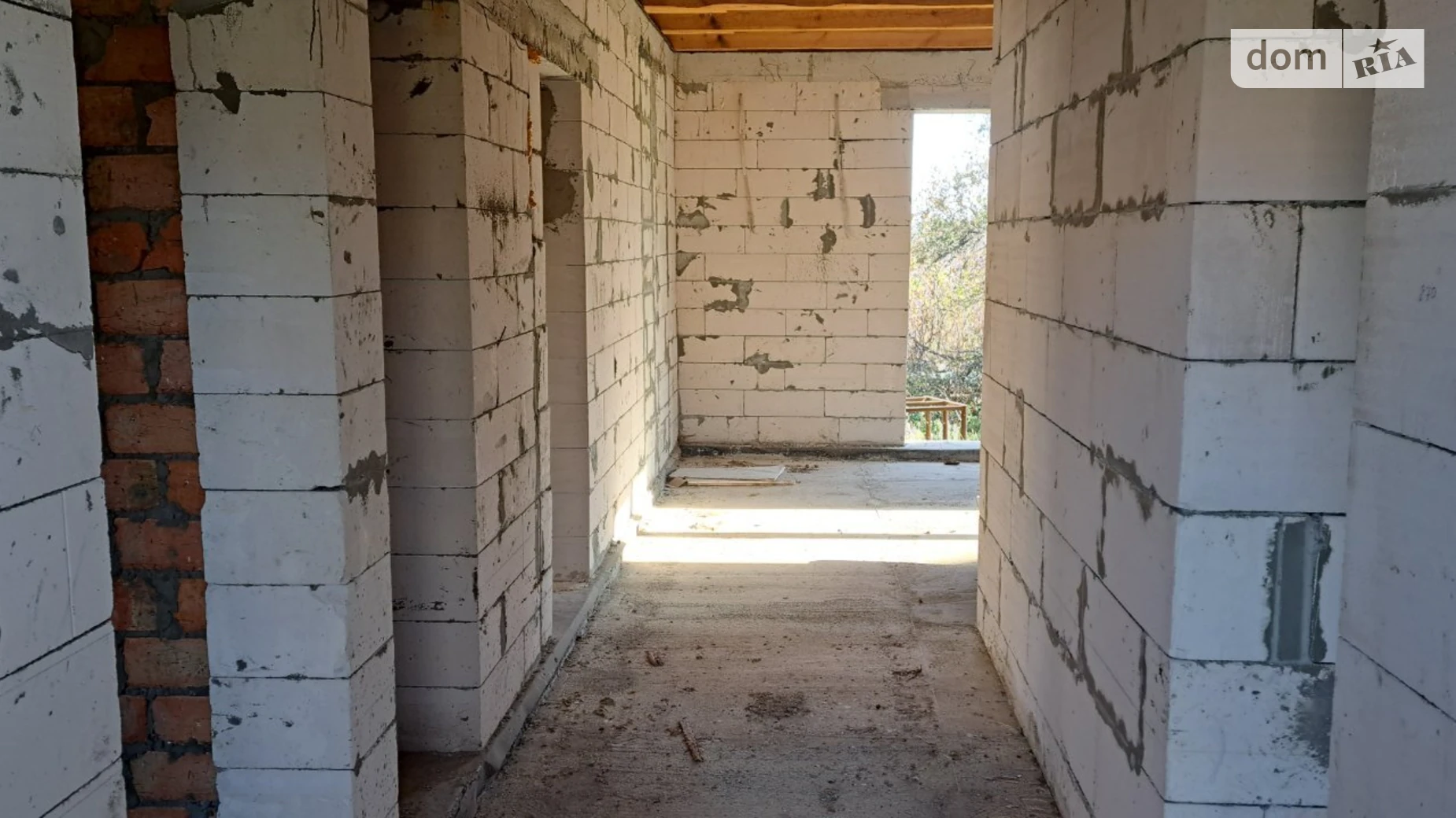 Продается одноэтажный дом 100 кв. м с садом, цена: 75000 $ - фото 2