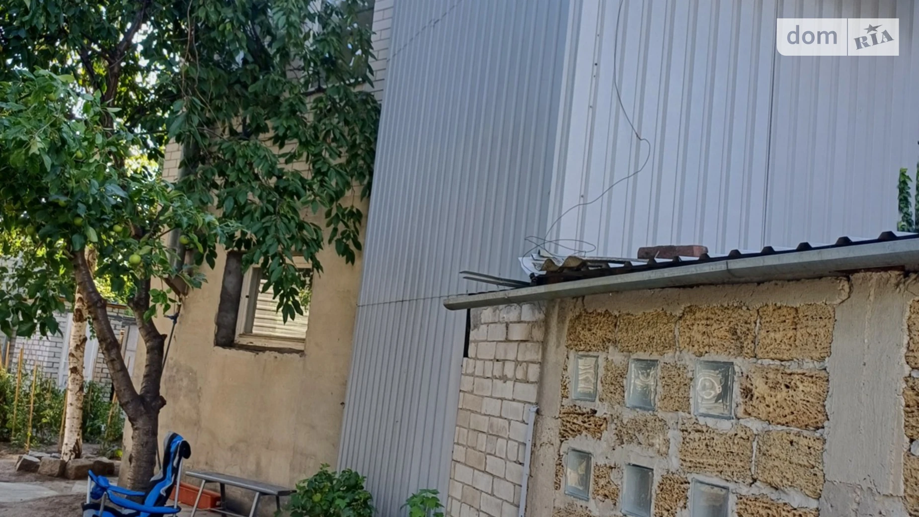 Продается дом на 2 этажа 90 кв. м с гаражом, цена: 34000 $ - фото 2