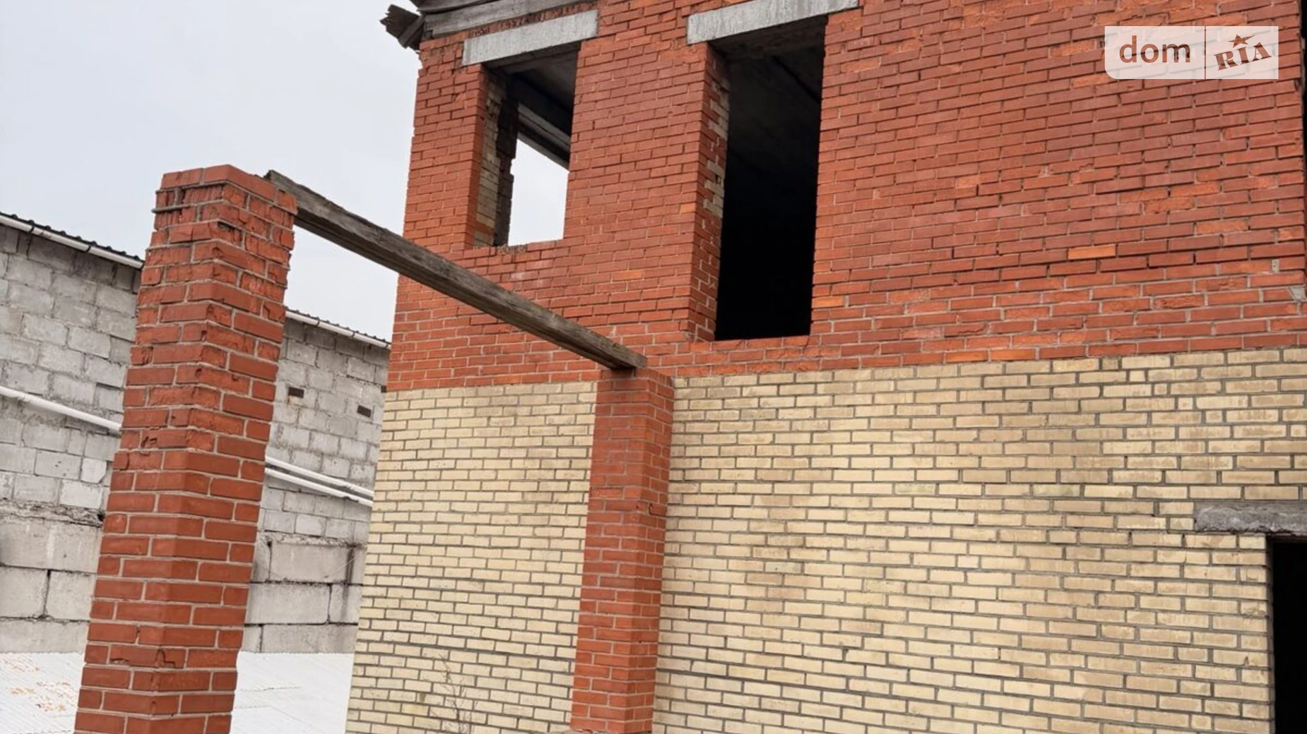 Продается дом на 3 этажа 1000 кв. м с мебелью, цена: 325000 $ - фото 4