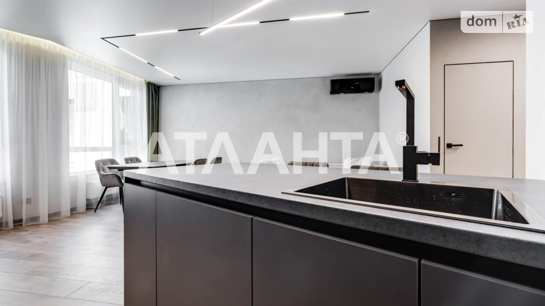 Продается 1-комнатная квартира 70 кв. м в Львове, цена: 168000 $ - фото 2